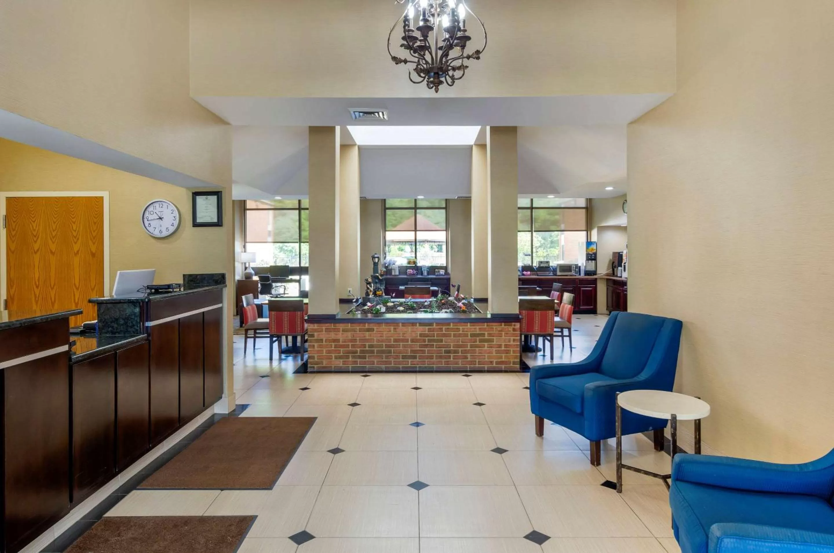 Lobby or reception in Comfort Inn Bluefield