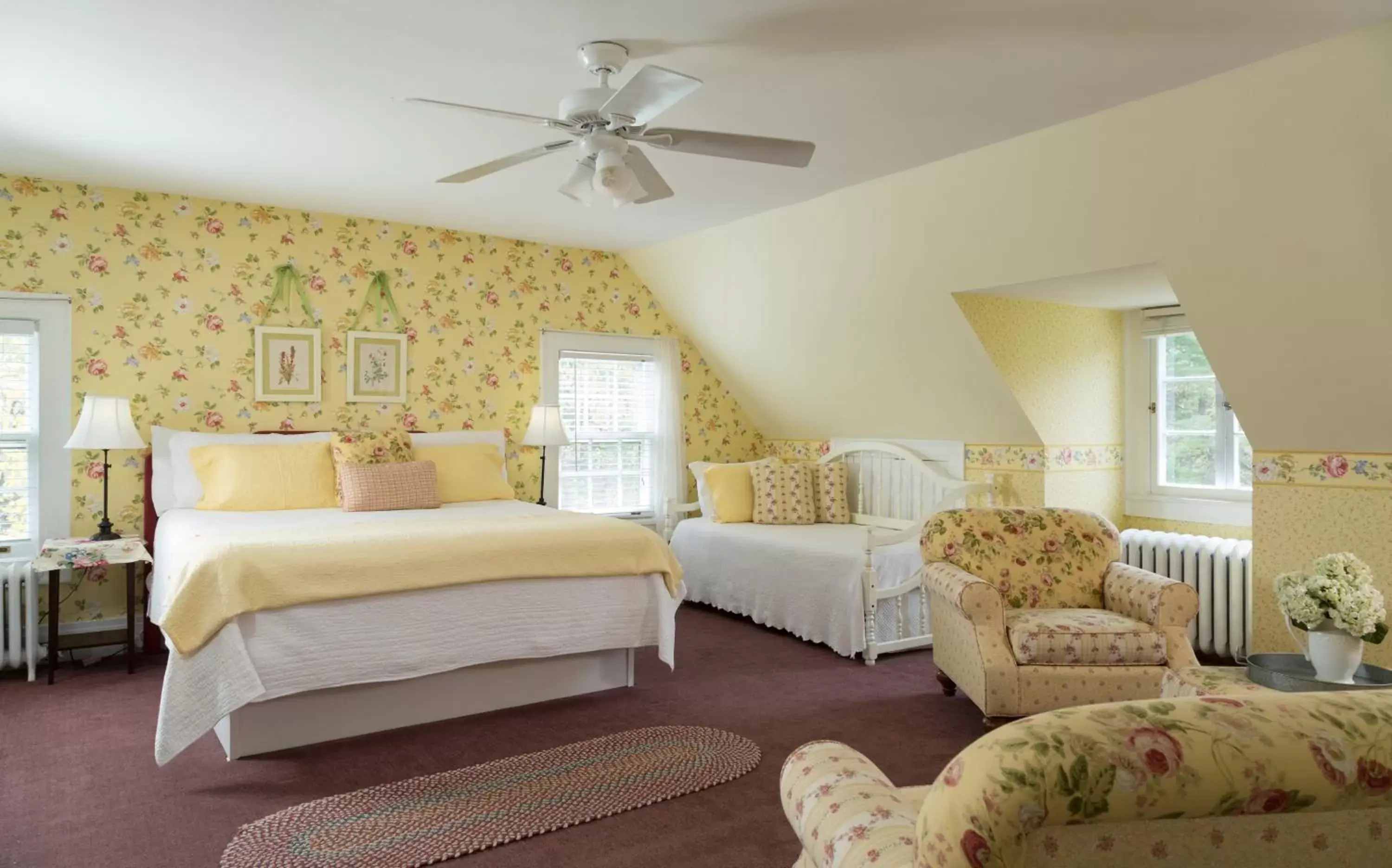 Room 5 - King Room with sitting area 3rd floor - stairs in Four Chimneys Inn Room 5 - King Room with sitting area 3rd floor - stairs in Four Chimneys Inn