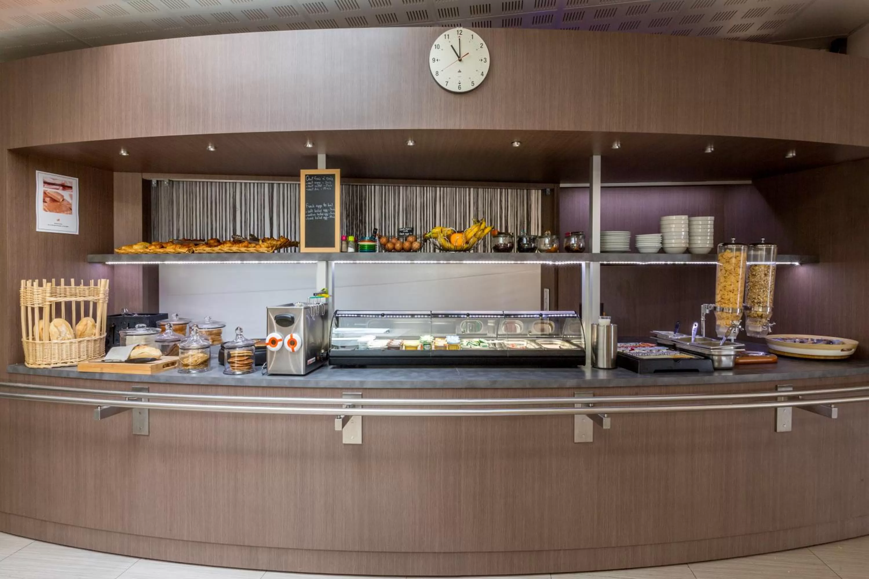 Continental breakfast in Sure Hotel by Best Western Reims Nord