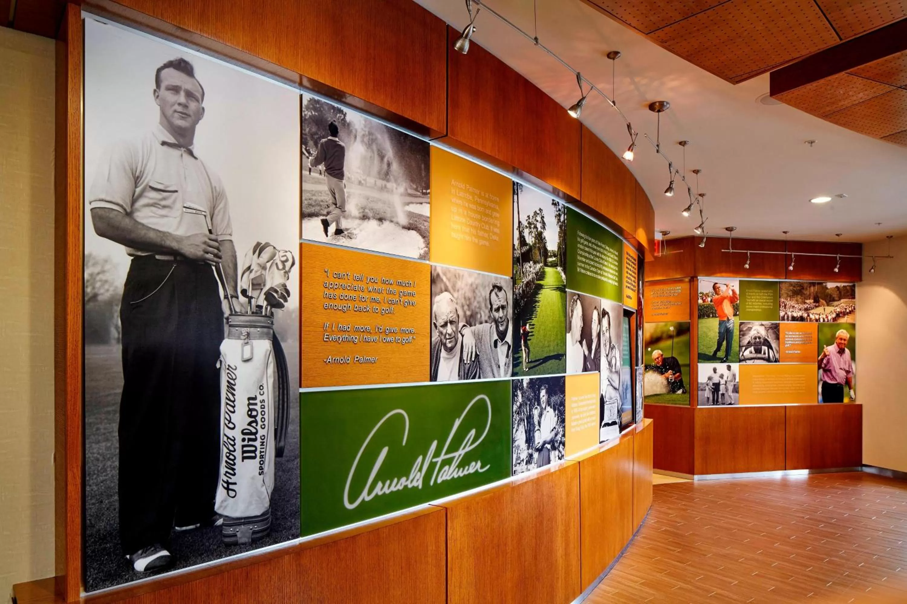 Lobby or reception in SpringHill Suites by Marriott Pittsburgh Latrobe