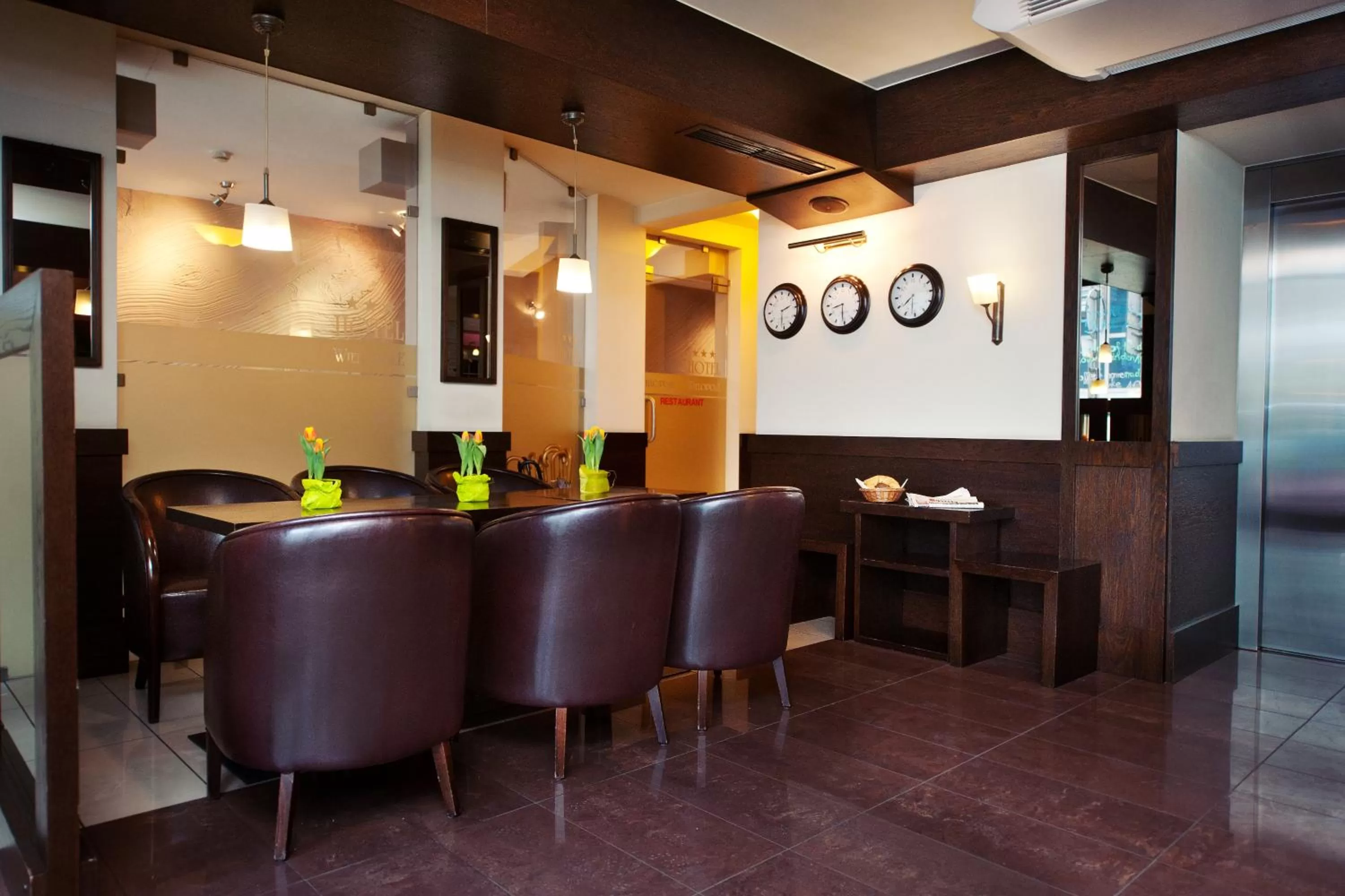 Lounge or bar in Hotel Wielopole