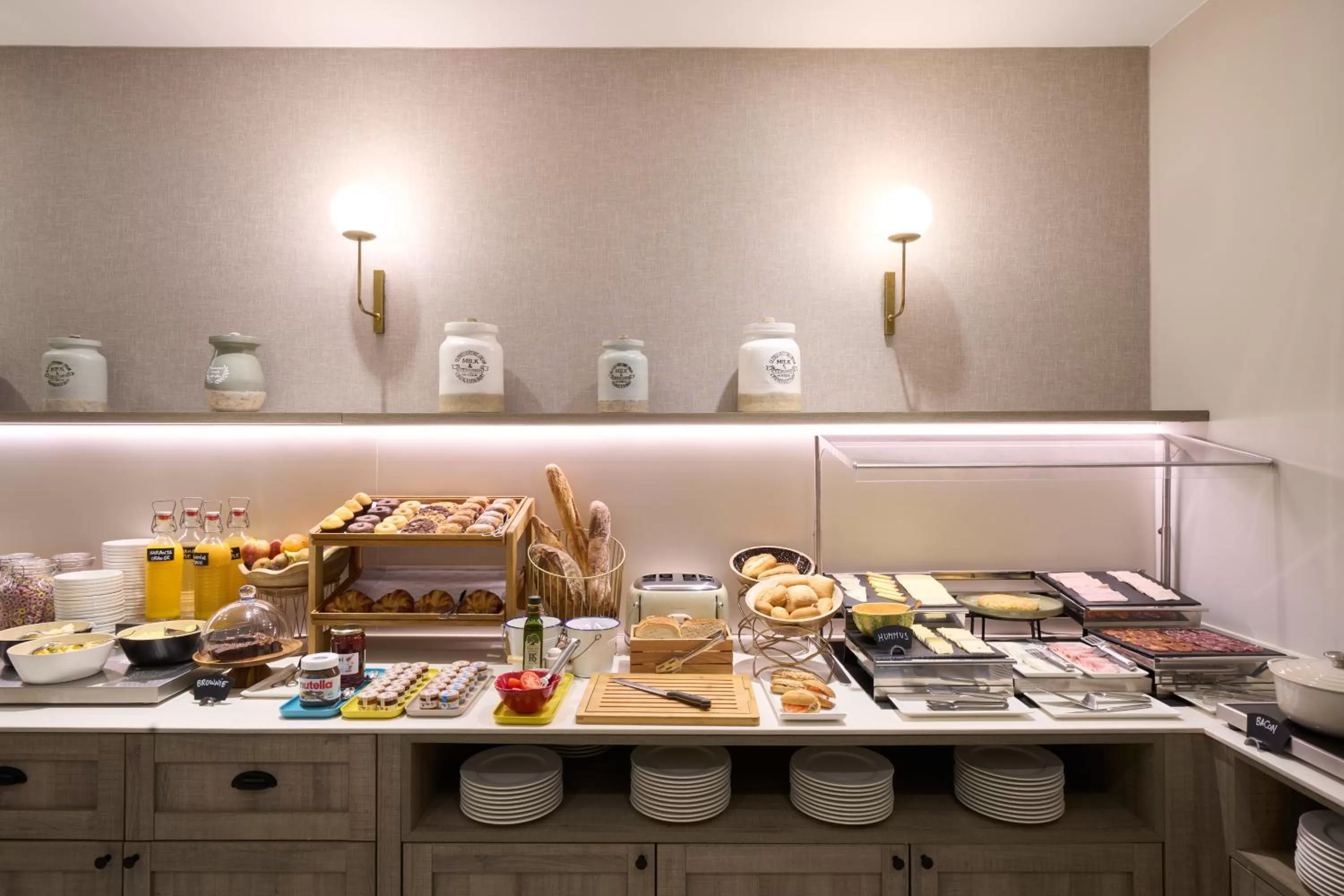 Buffet breakfast in Catalonia Castellnou