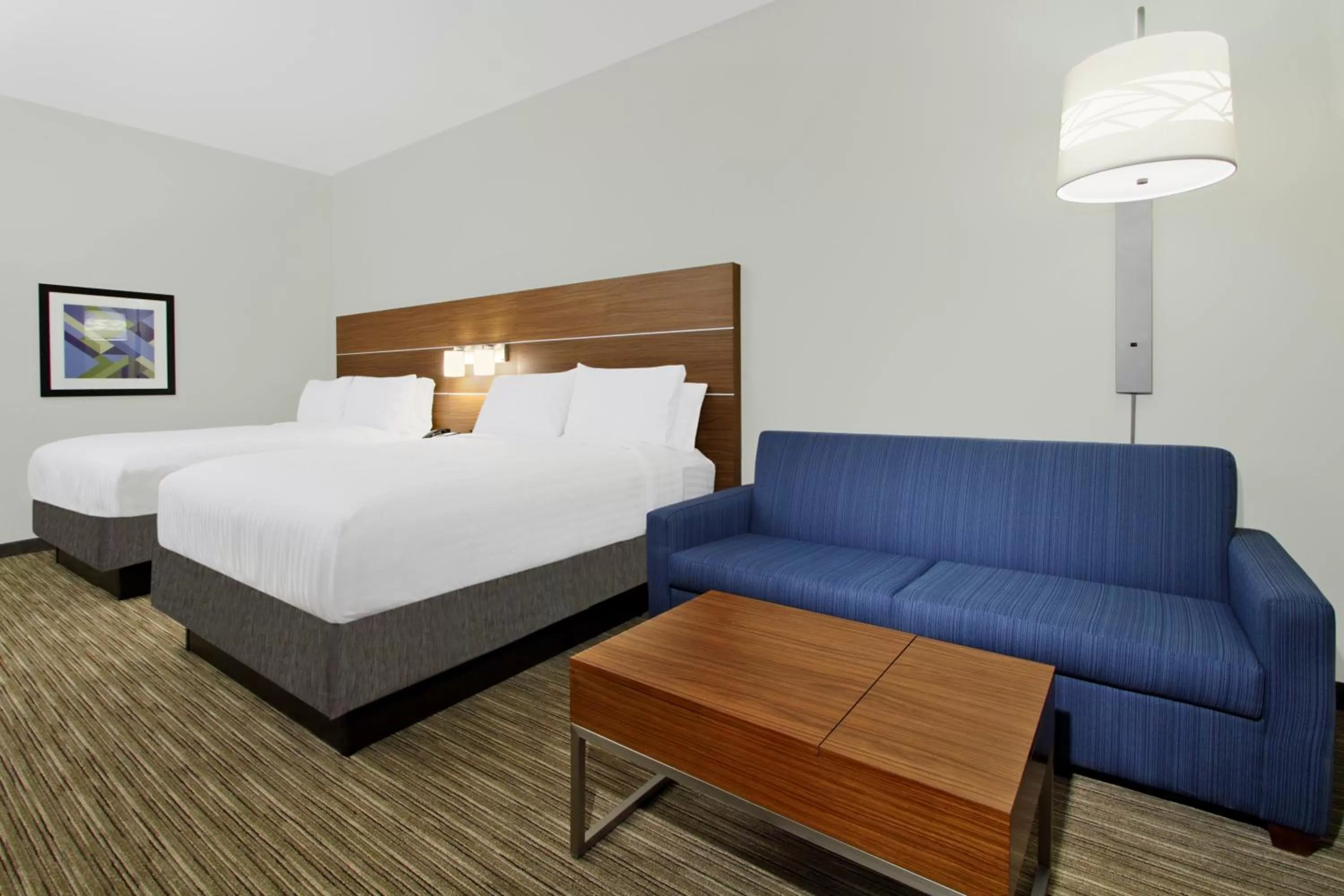 Photo of the whole room, Bed in Holiday Inn Express Jasper by IHG