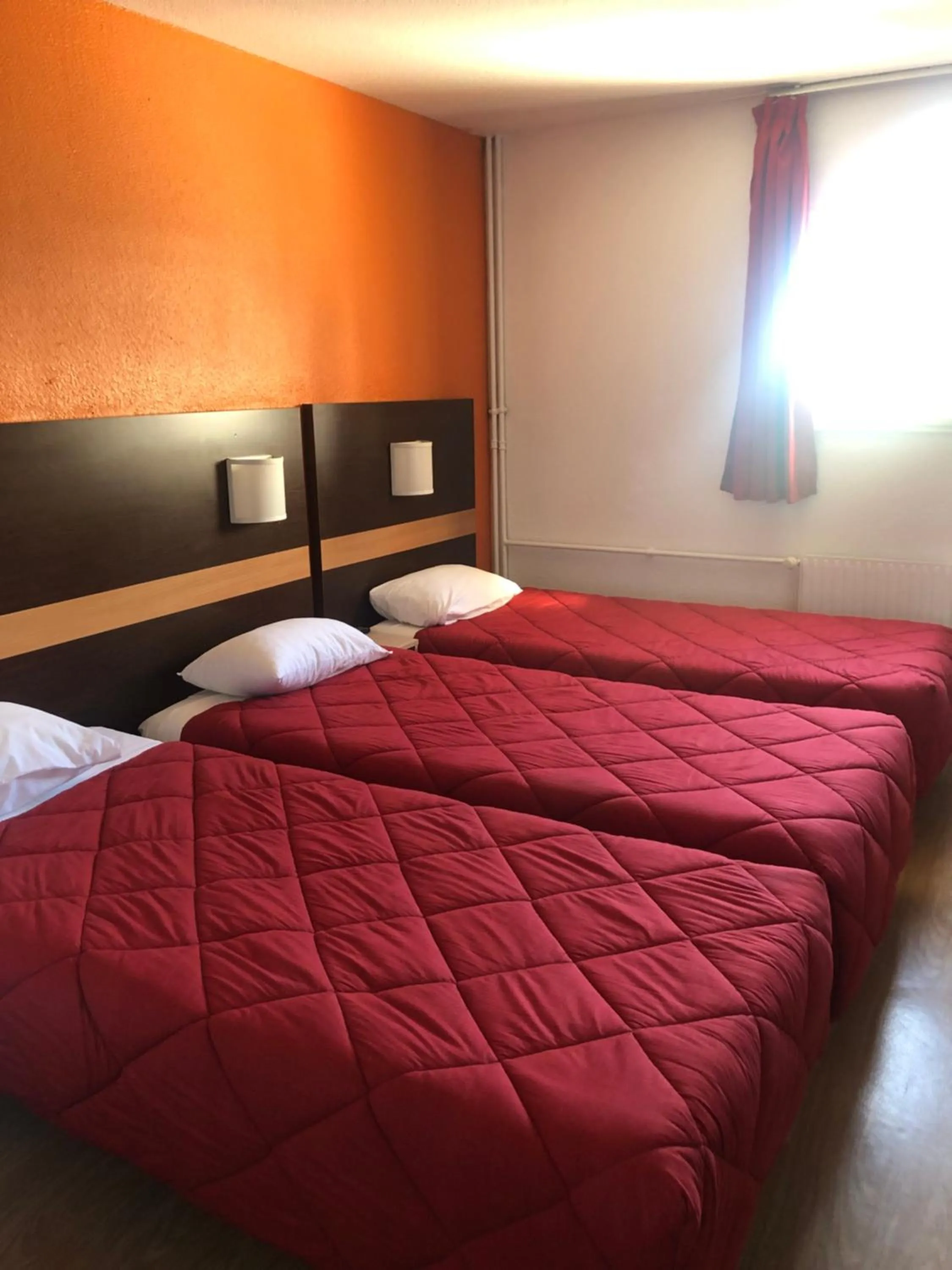 Bedroom in Premiere Classe Rungis - Orly