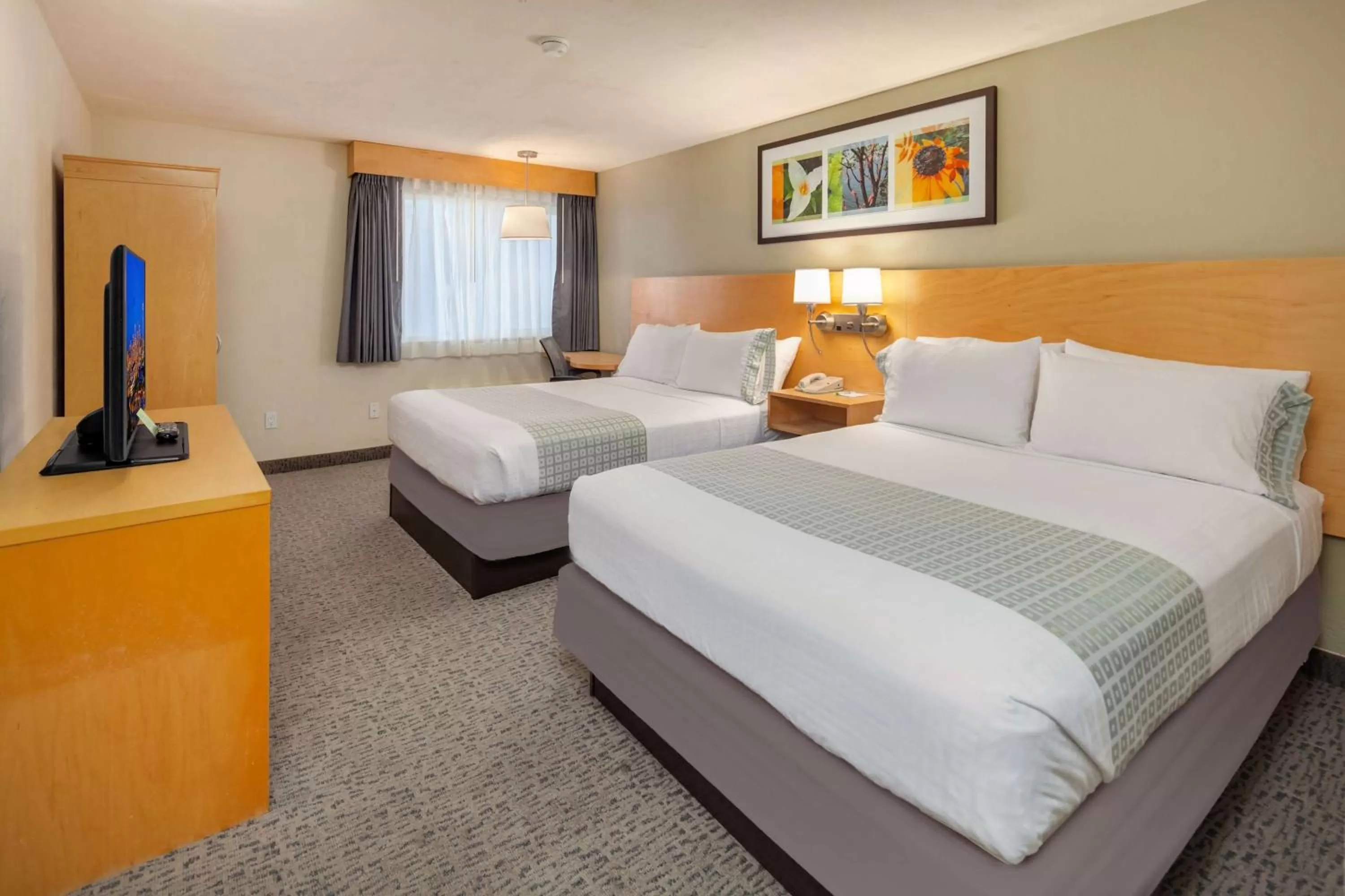 Photo of the whole room, Bed in Hotel Nexus; BW Signature Collection