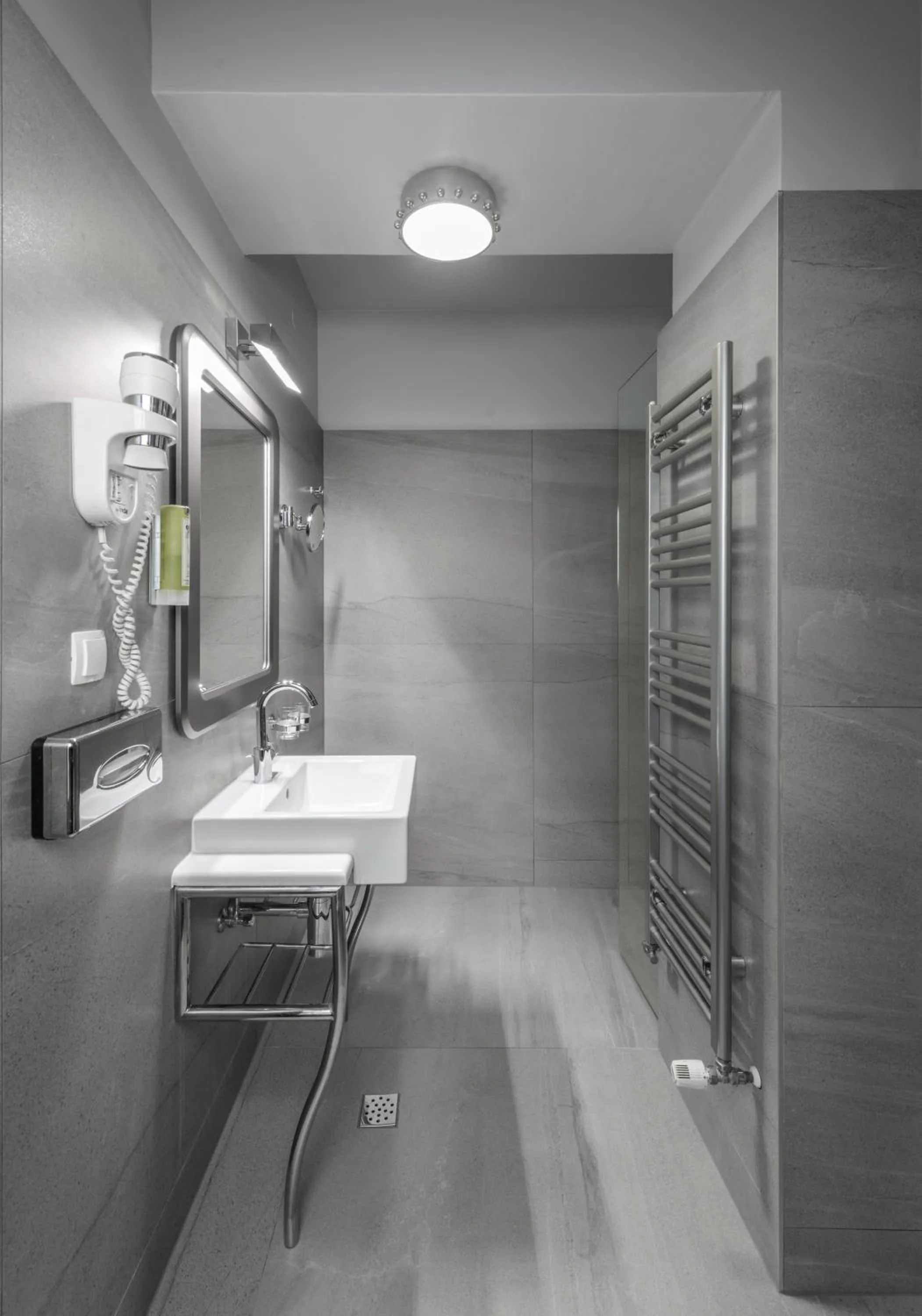 Bathroom in Bastion Heritage Hotel