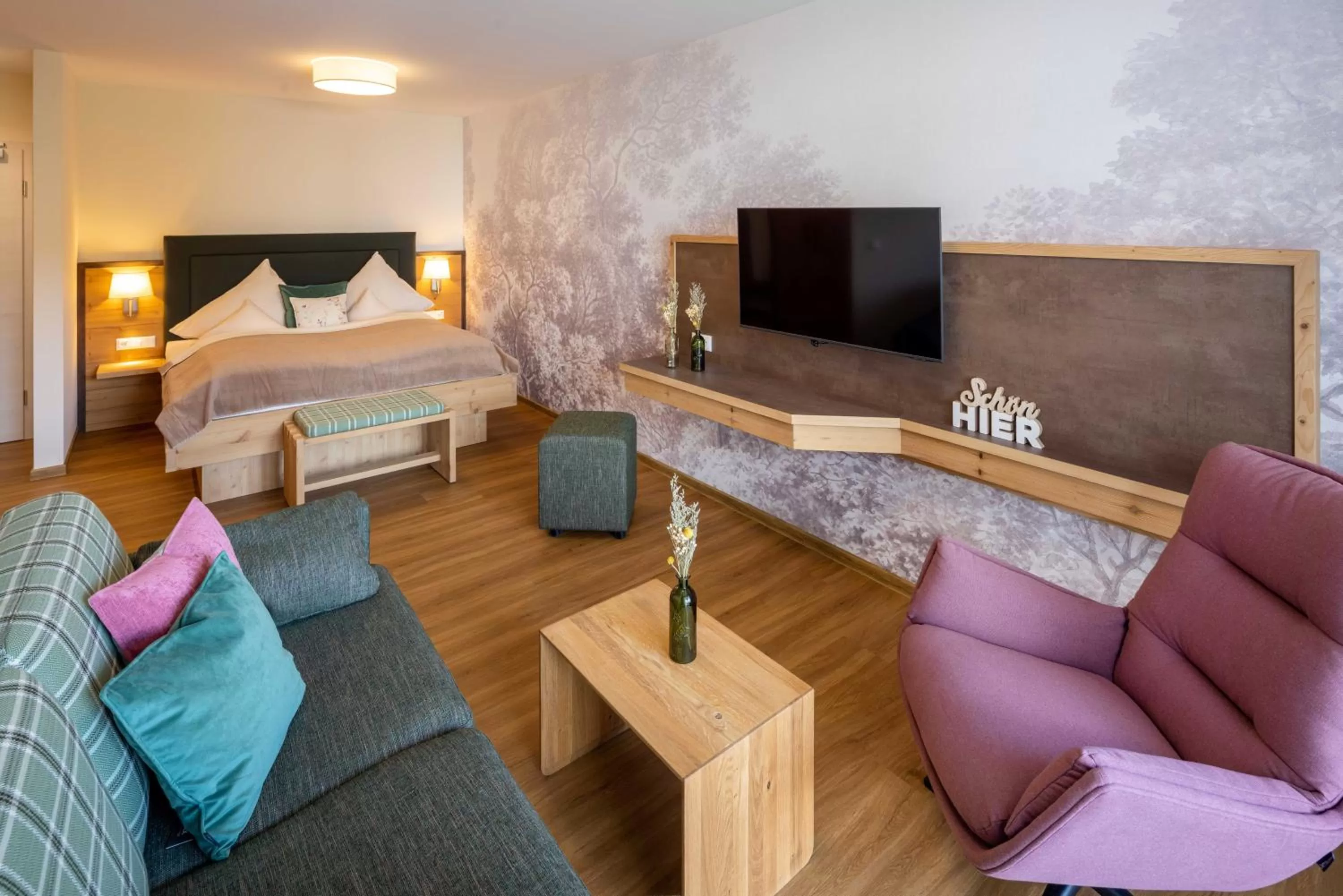 Photo of the whole room, Bed in Hotel Sonnenhang