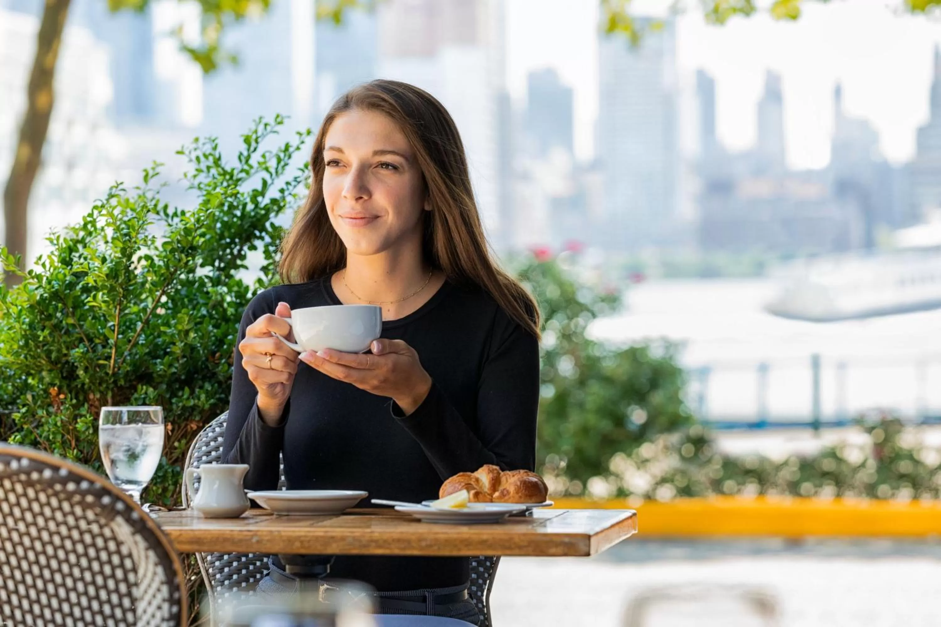 Restaurant/places to eat in Sheraton Lincoln Harbor Hotel