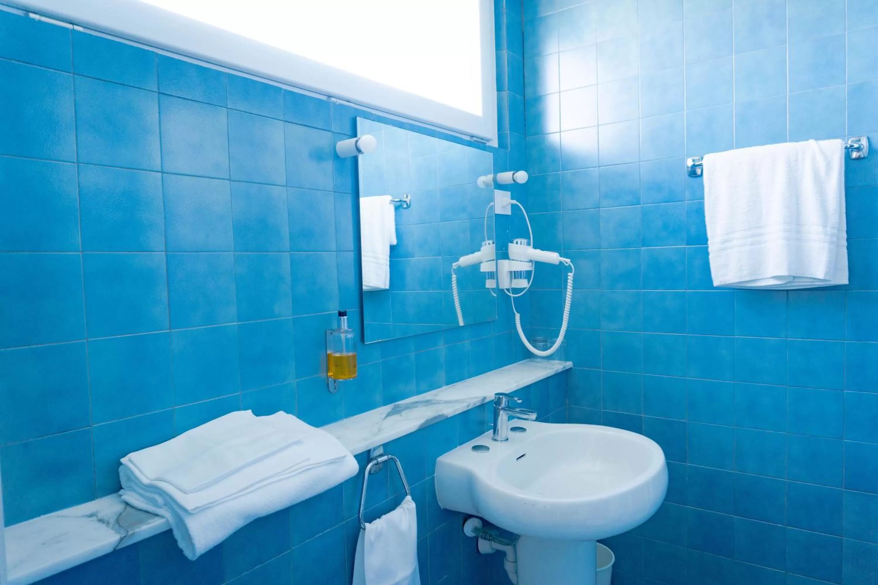 Bathroom in Hotel Mistral