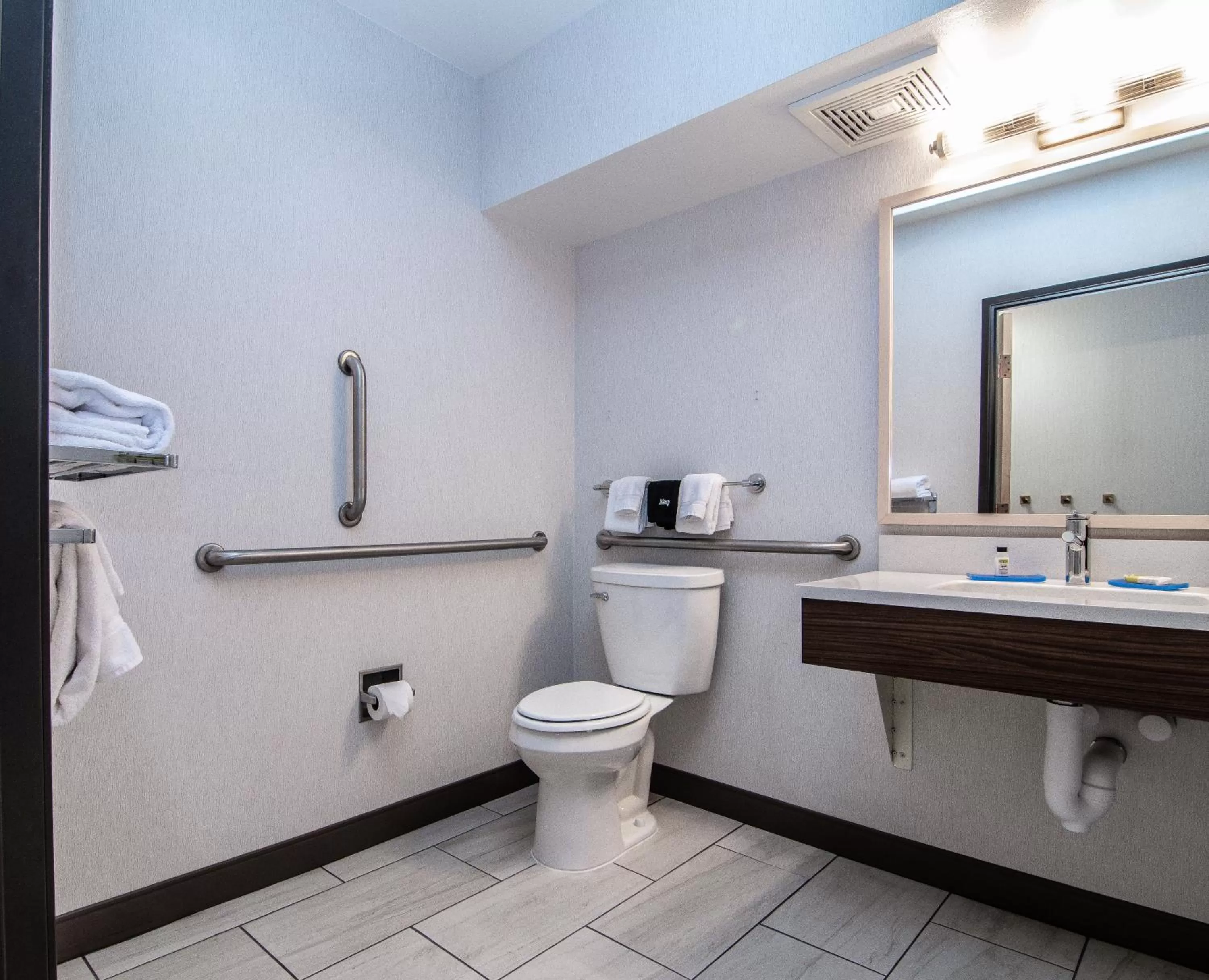 Double Room with Two Queen Beds and Mobility Accessible Roll In Shower - Non-Smoking in Holiday Inn Express Hotel & Suites Kalispell, an IHG Hotel