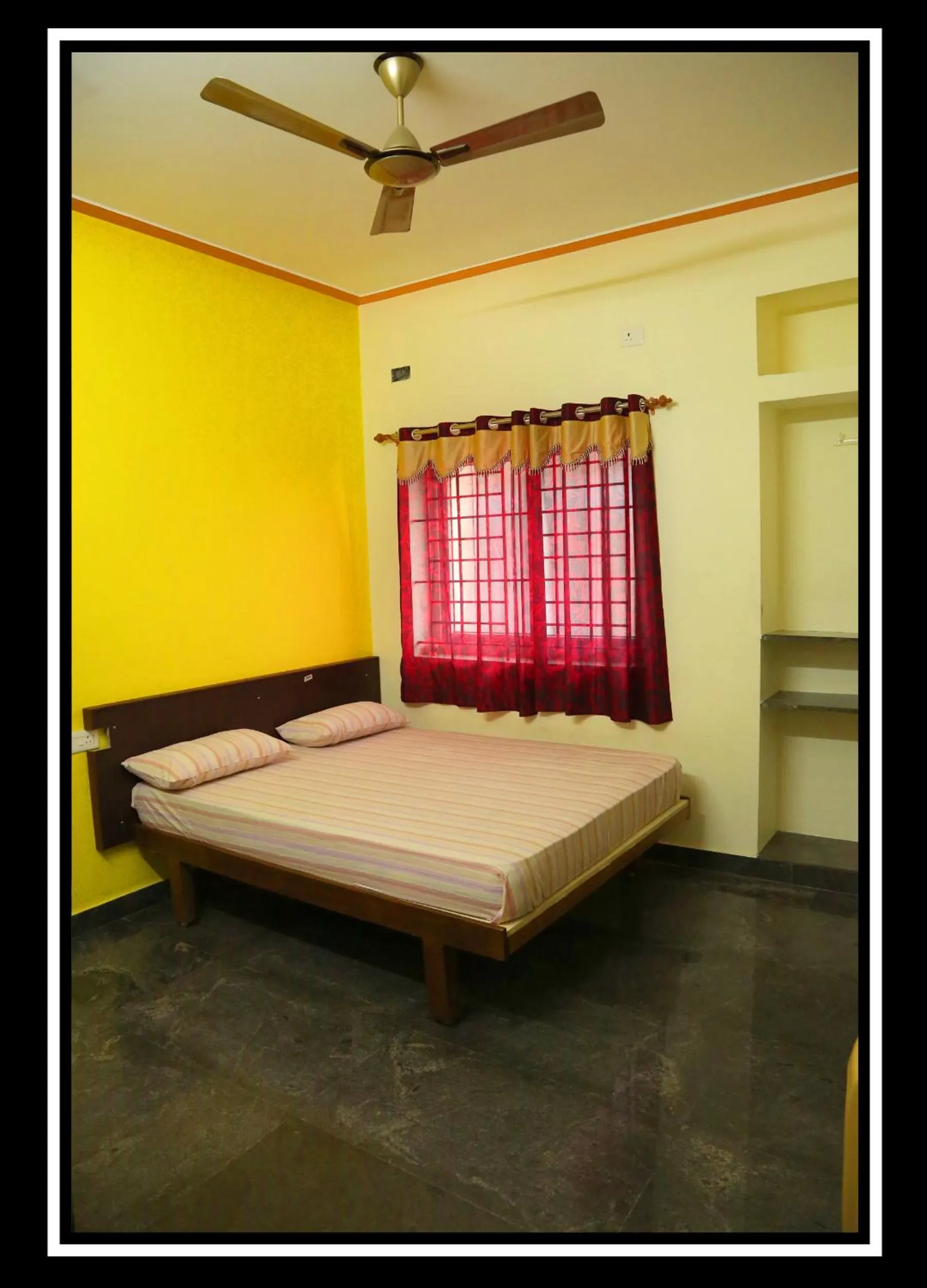 Bed in Pattiah Naidu Palace