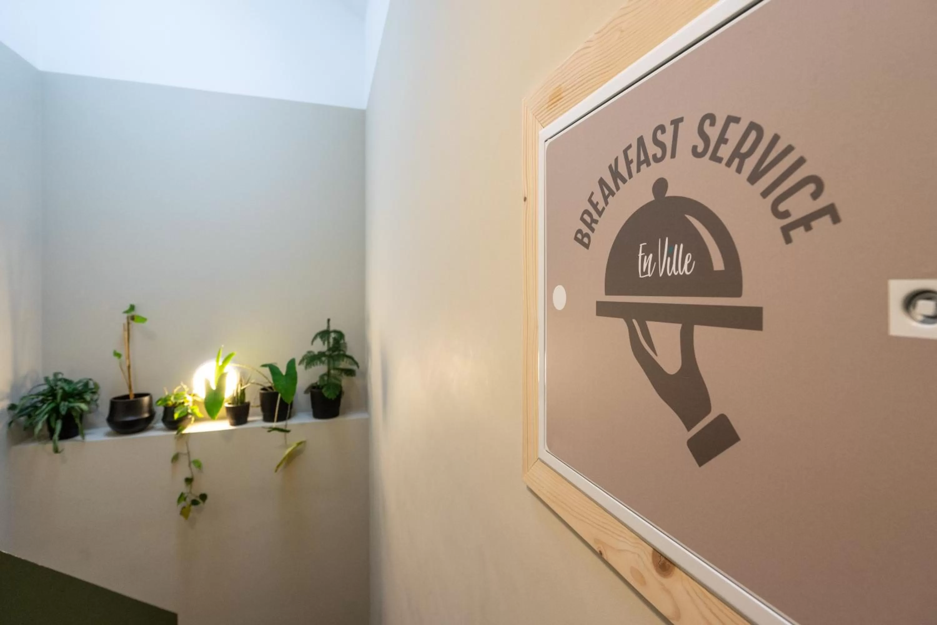 Breakfast in Appart hôtel En Ville