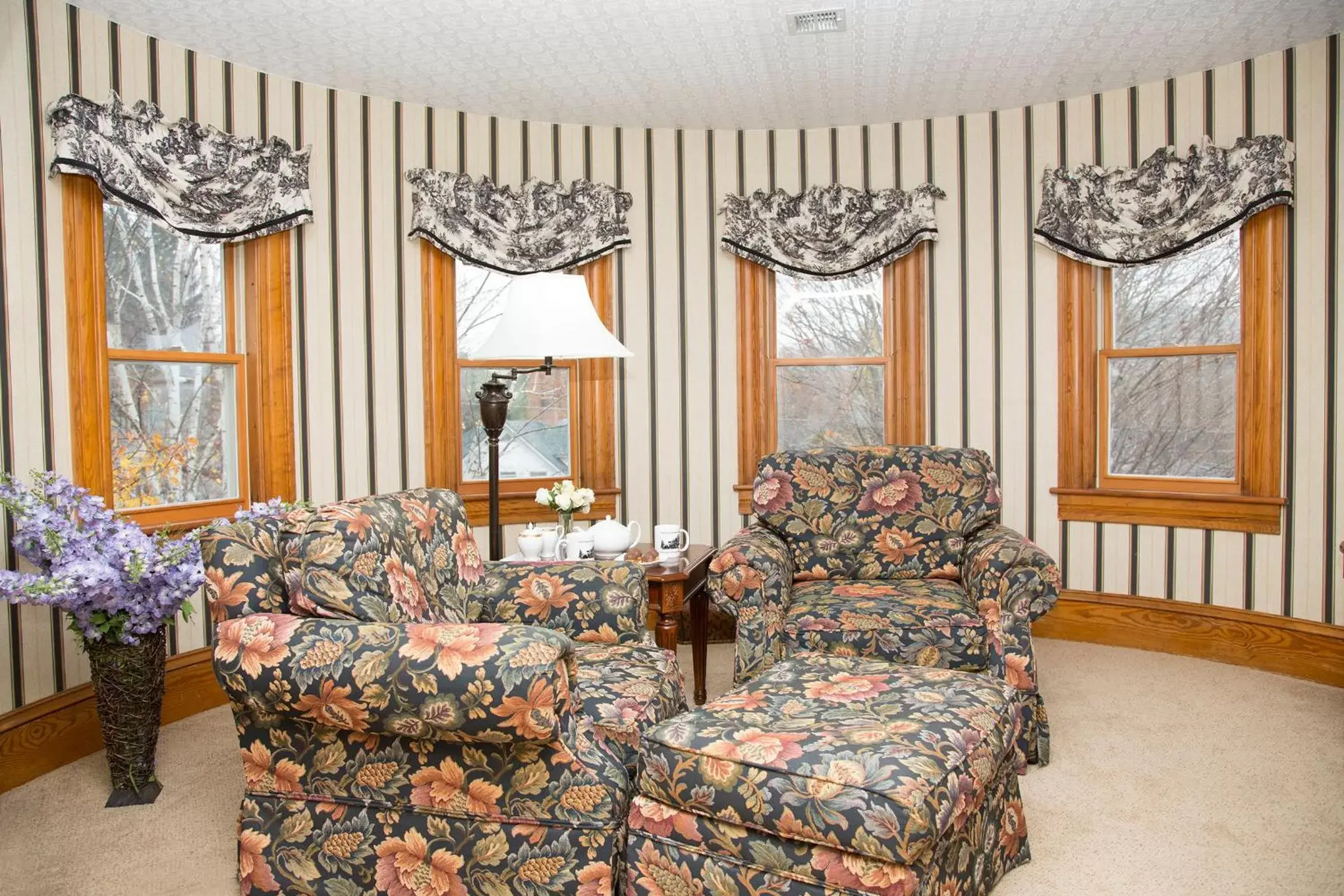 Deluxe Suite in Glynn House Inn Deluxe Suite in Glynn House Inn