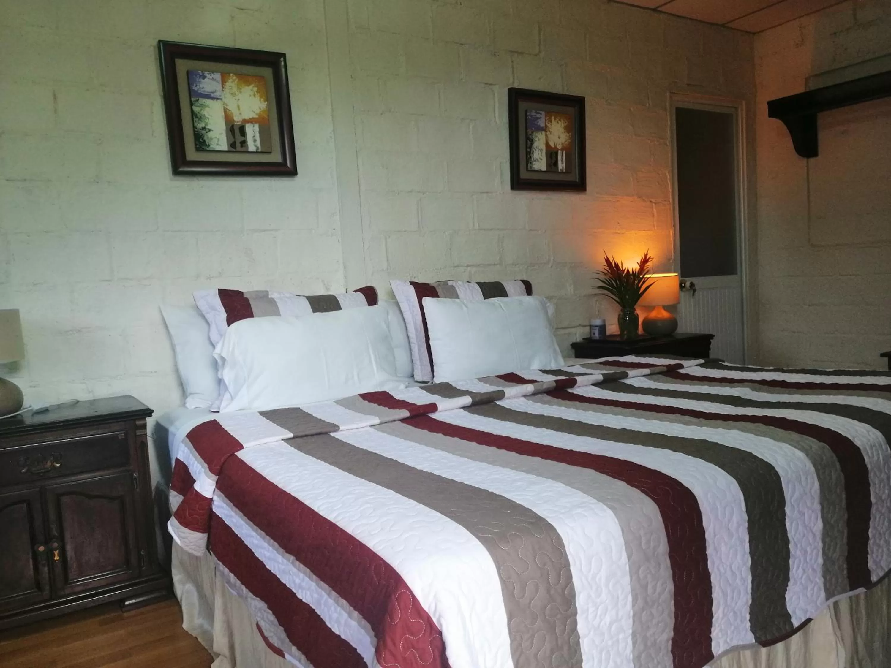 Photo of the whole room, Bed in Hosteria Florecer