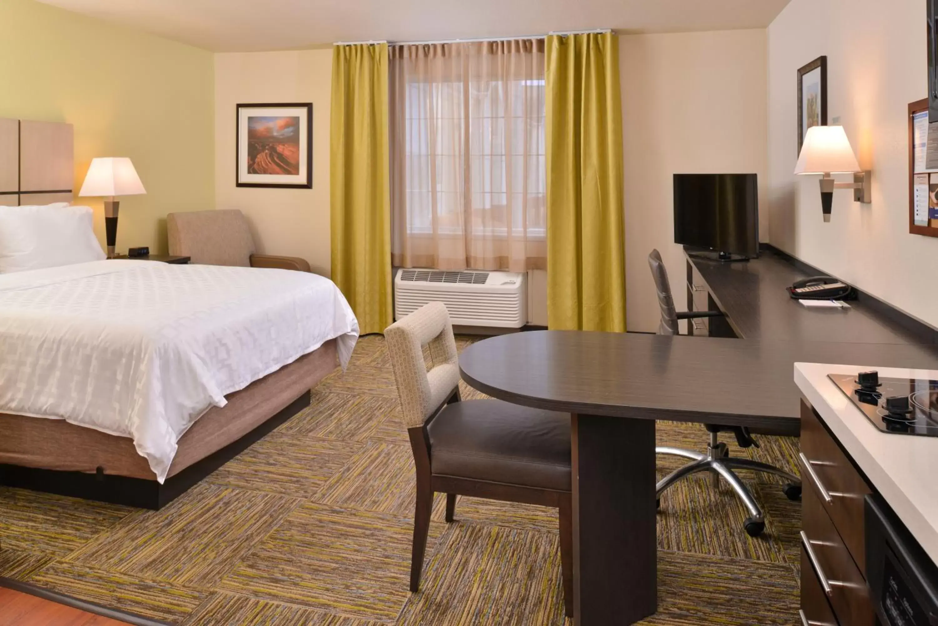 Queen Studio in Candlewood Suites Austin-Round Rock by IHG Queen Studio in Candlewood Suites Austin-Round Rock by IHG