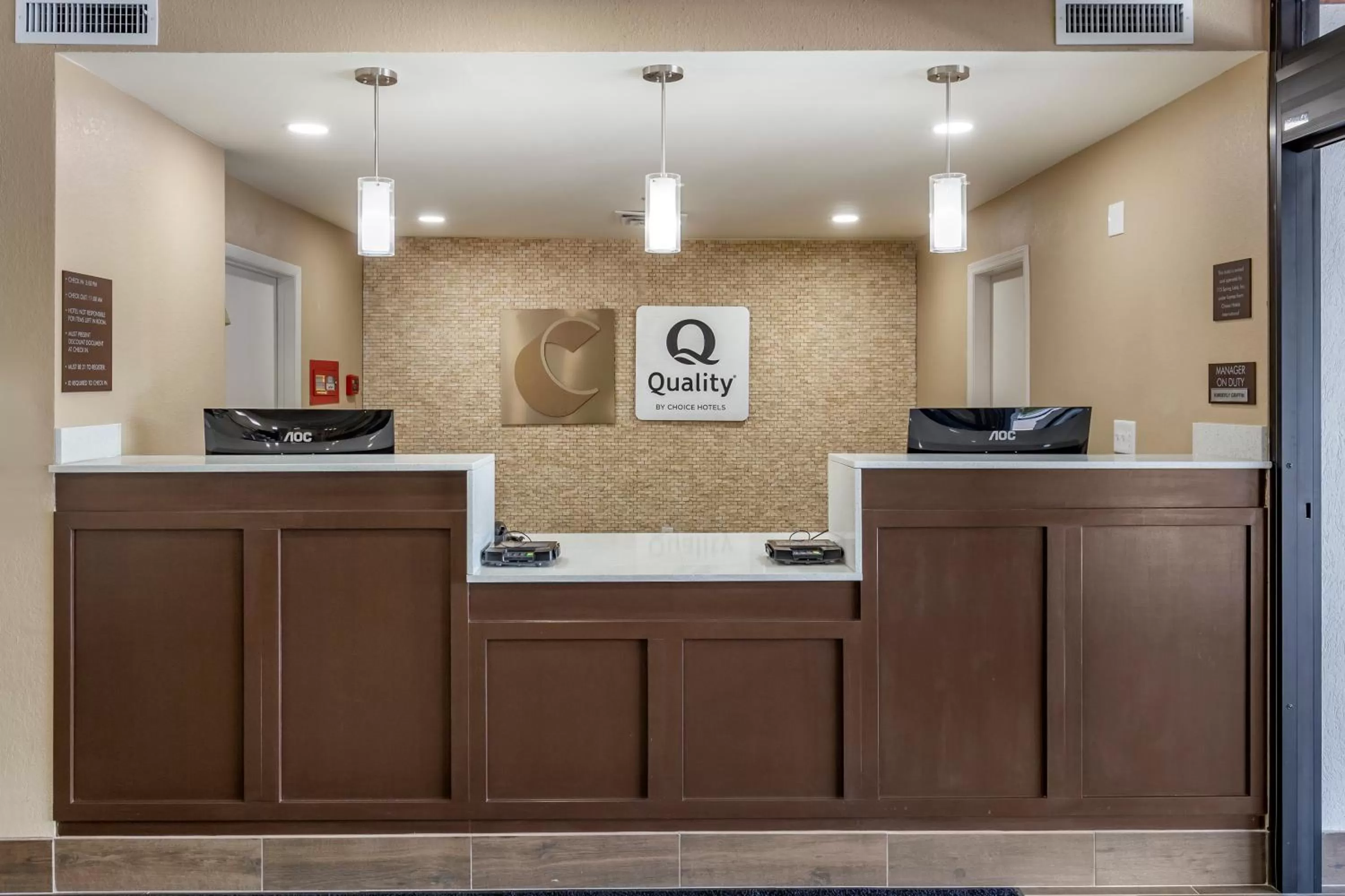 Lobby or reception in Comfort Inn & Suites Spring Lake - Fayetteville near Fort Bragg