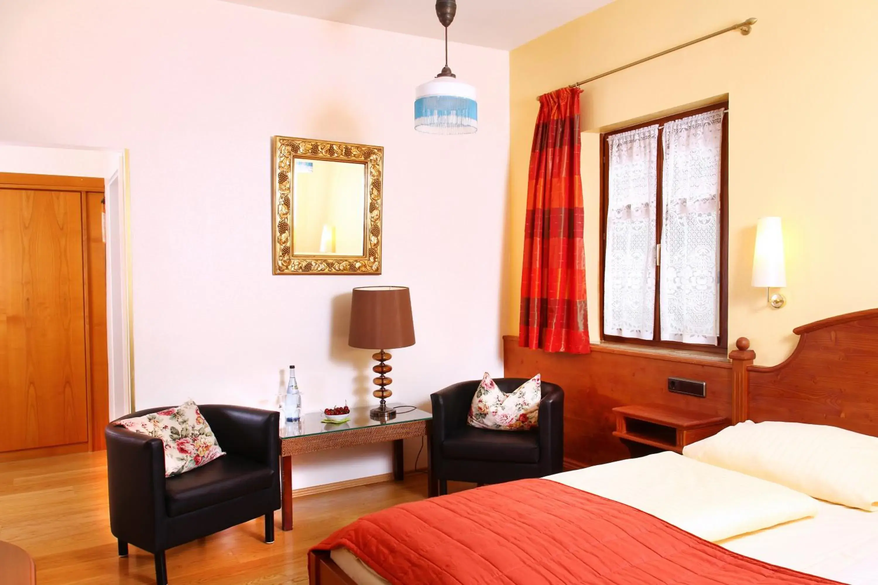 Deluxe Double Room - single occupancy in Hotel Reichsküchenmeister Deluxe Double Room - single occupancy in Hotel Reichsküchenmeister