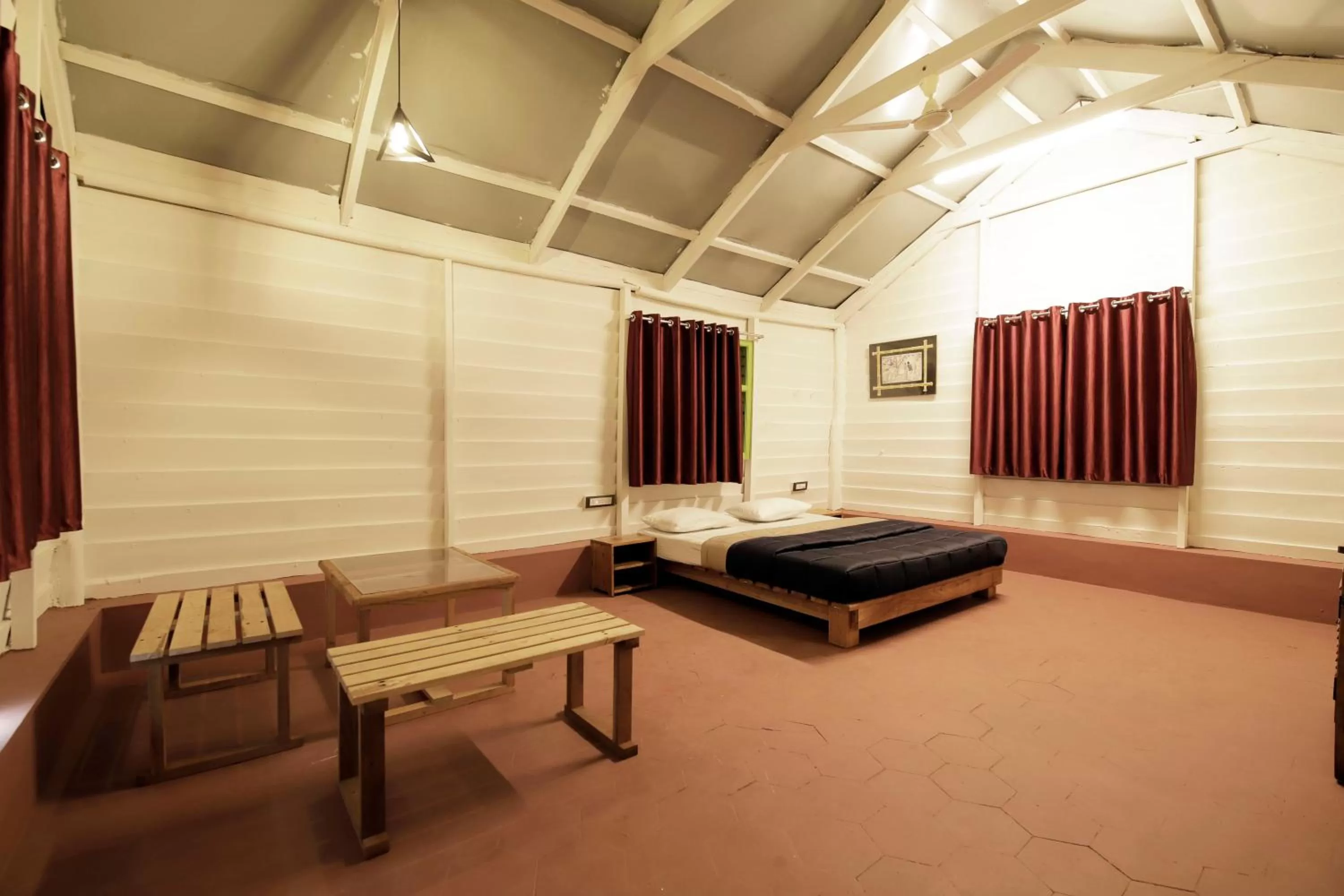 Photo of the whole room, Bed in Commune18 Resort Chikmagalur