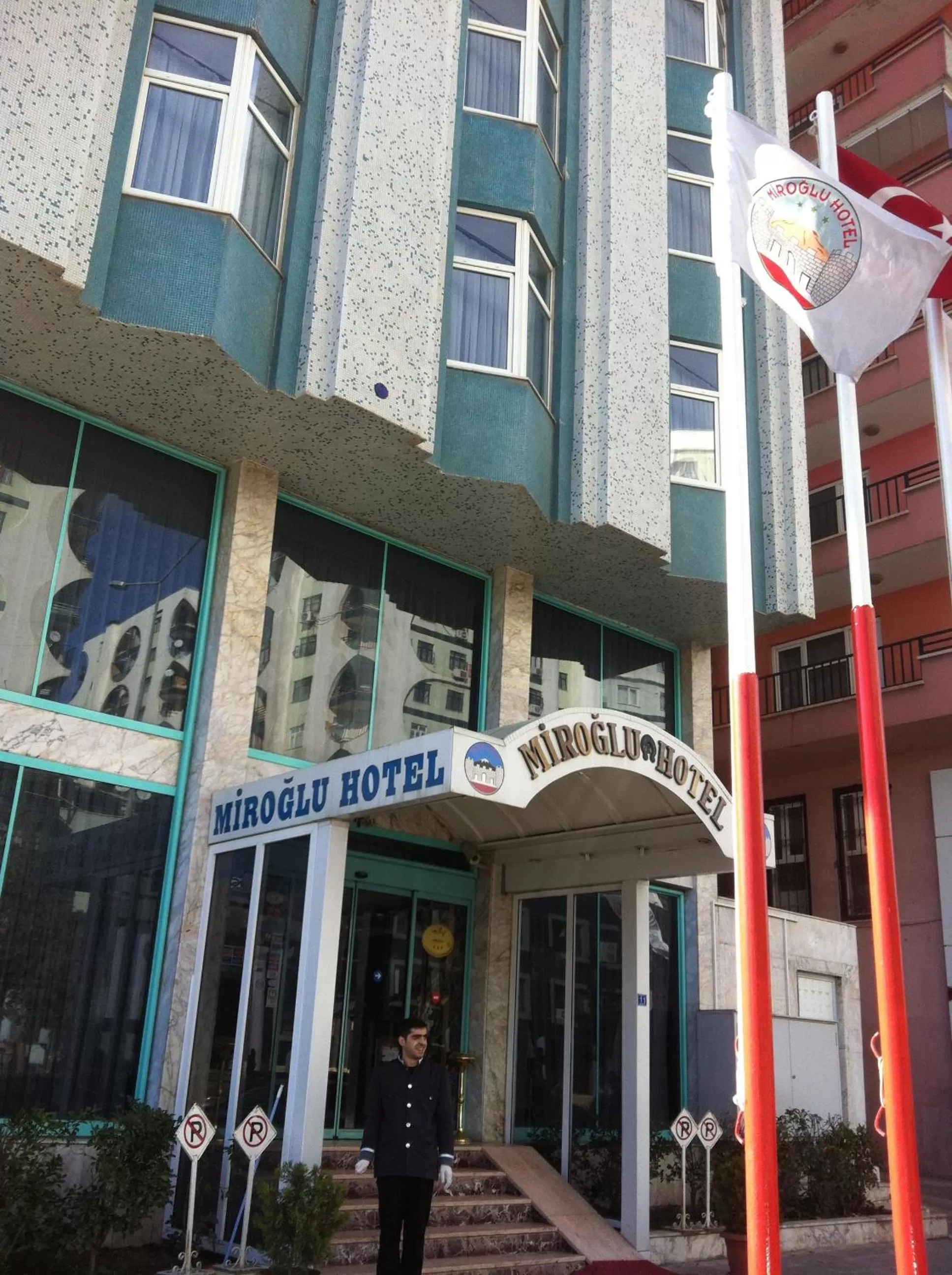 Facade/entrance in Miroglu Hotel