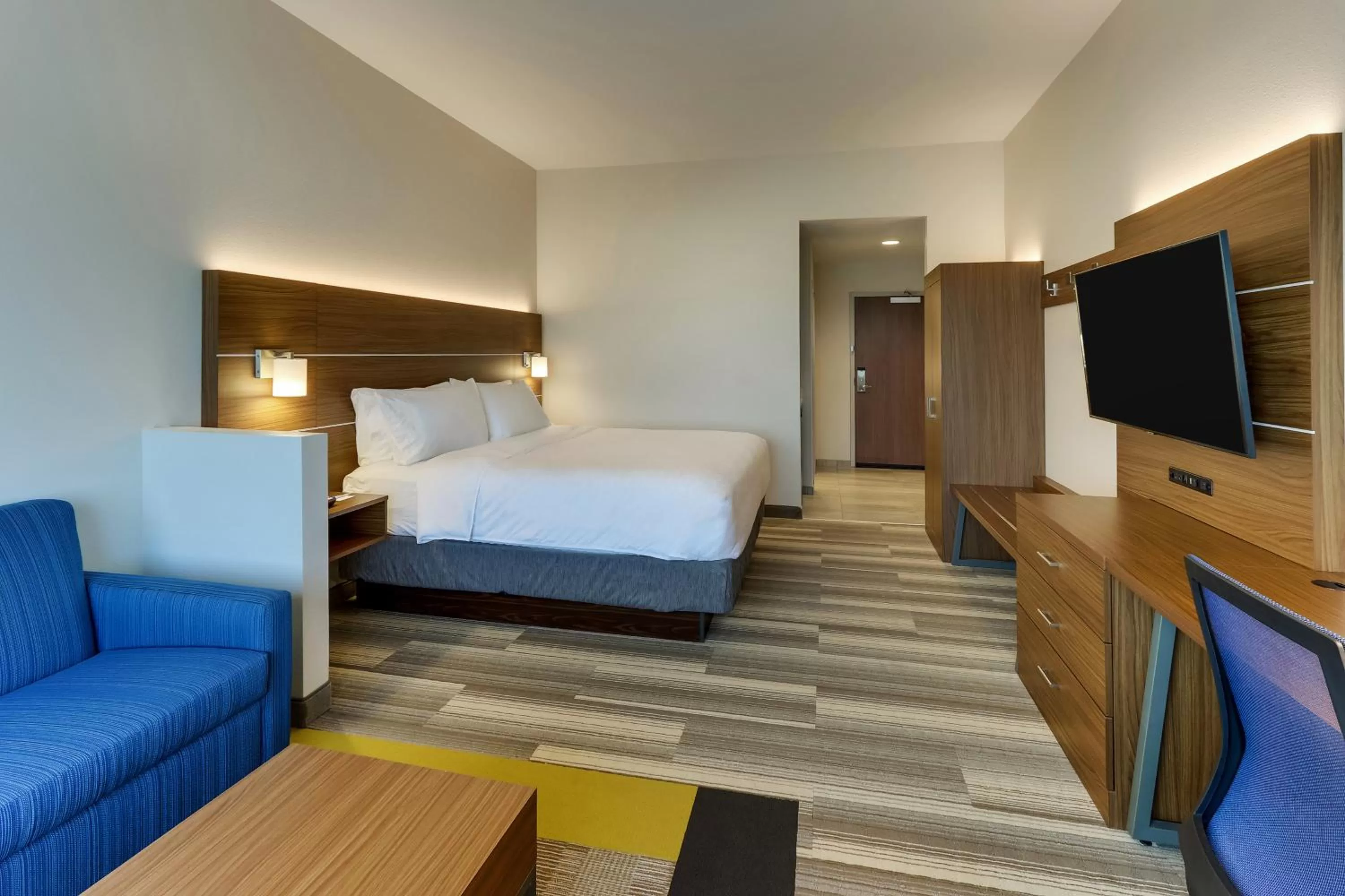 Bedroom, Bed in Holiday Inn Express - Wilmington - Porters Neck by IHG