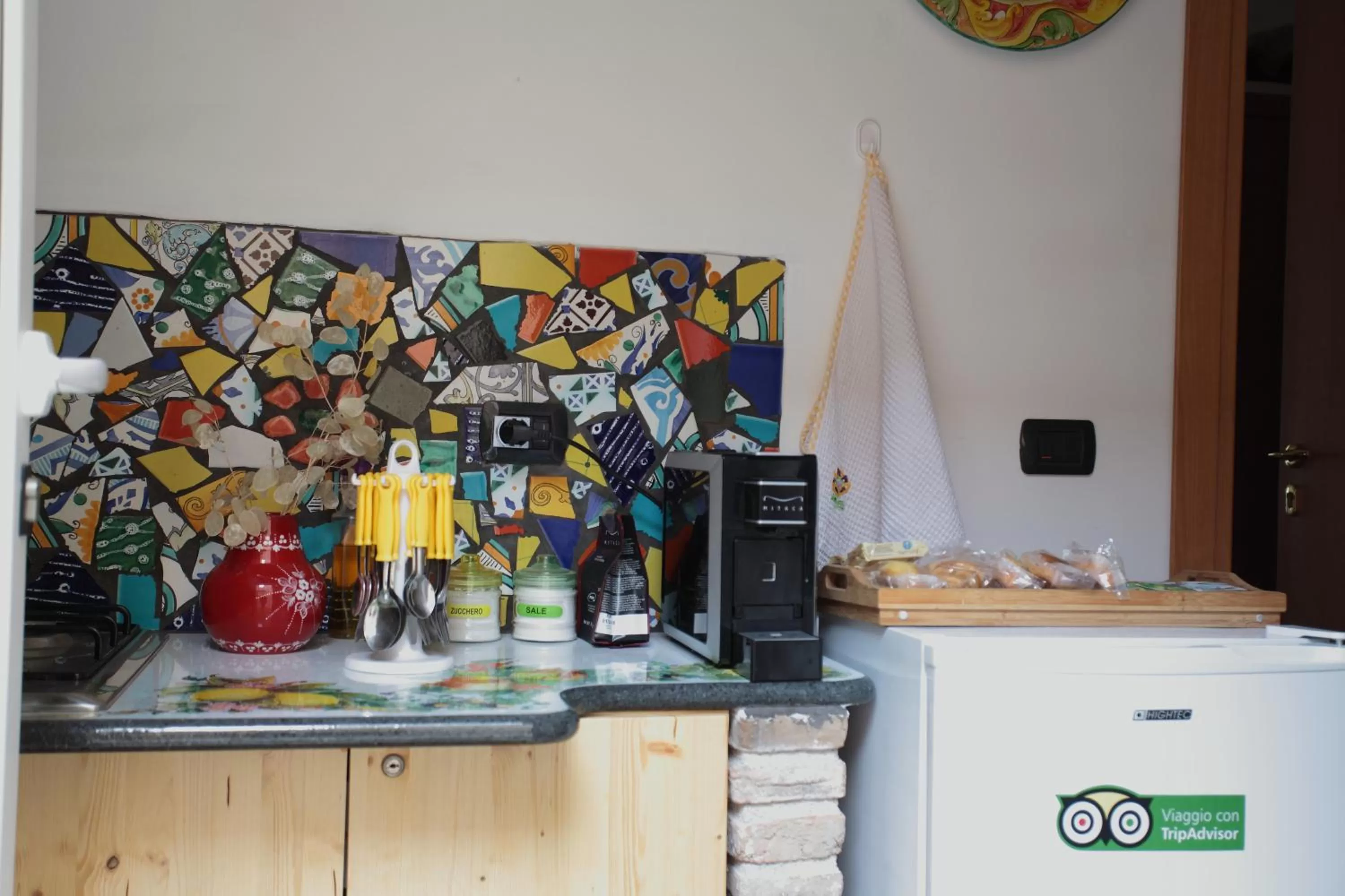 Kitchen or kitchenette in Aurora