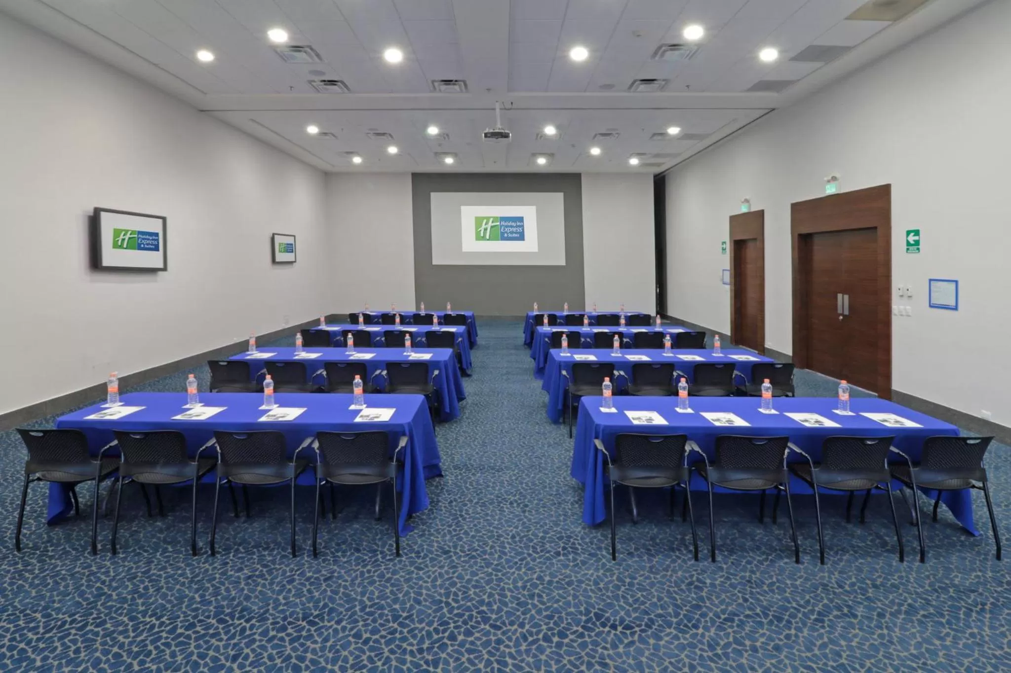 Spa and wellness centre/facilities in Holiday Inn Express Hotel & Suites Hermosillo by IHG