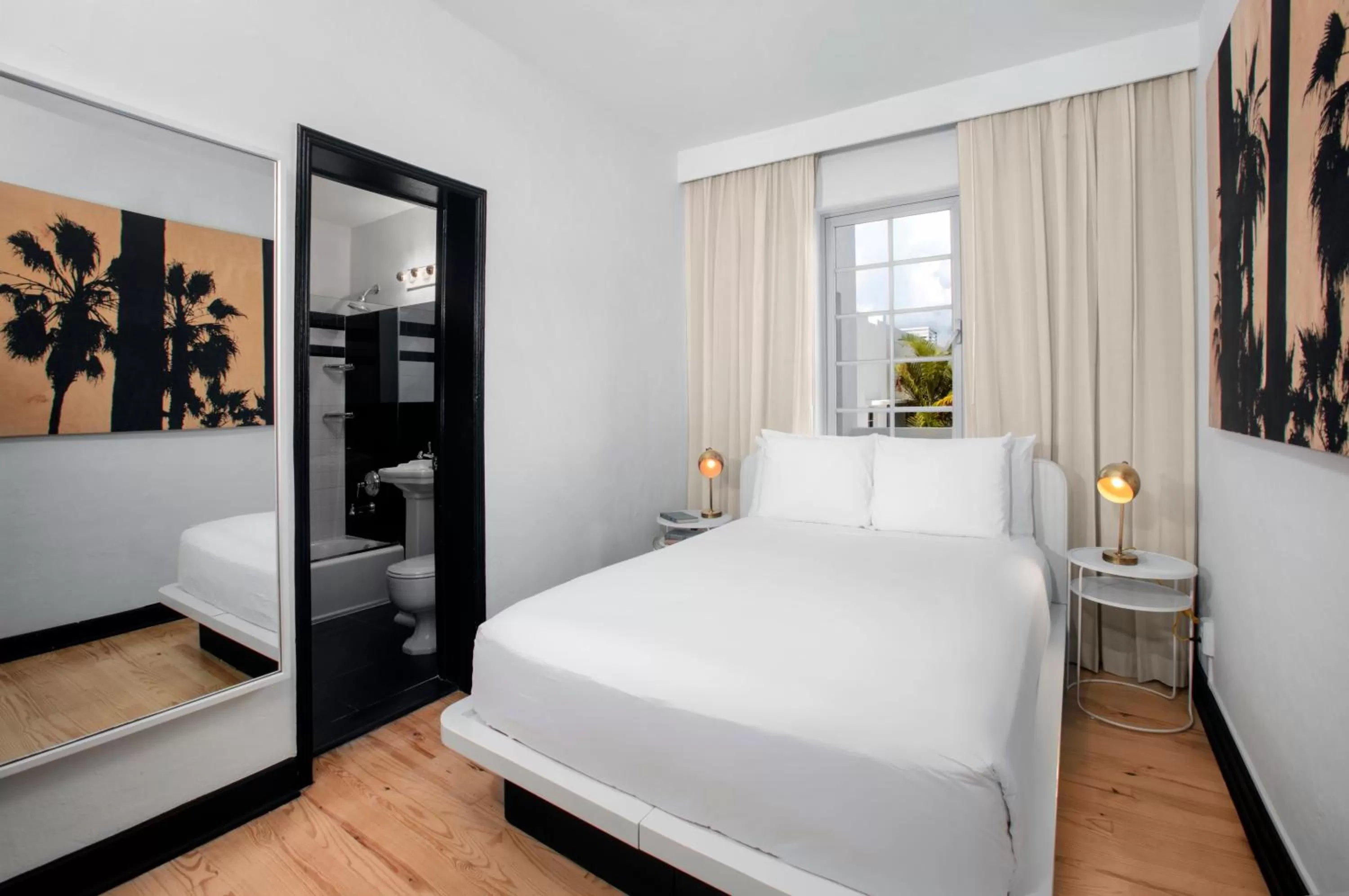 Photo of the whole room in Axel Beach Miami-South Beach - Adults Only