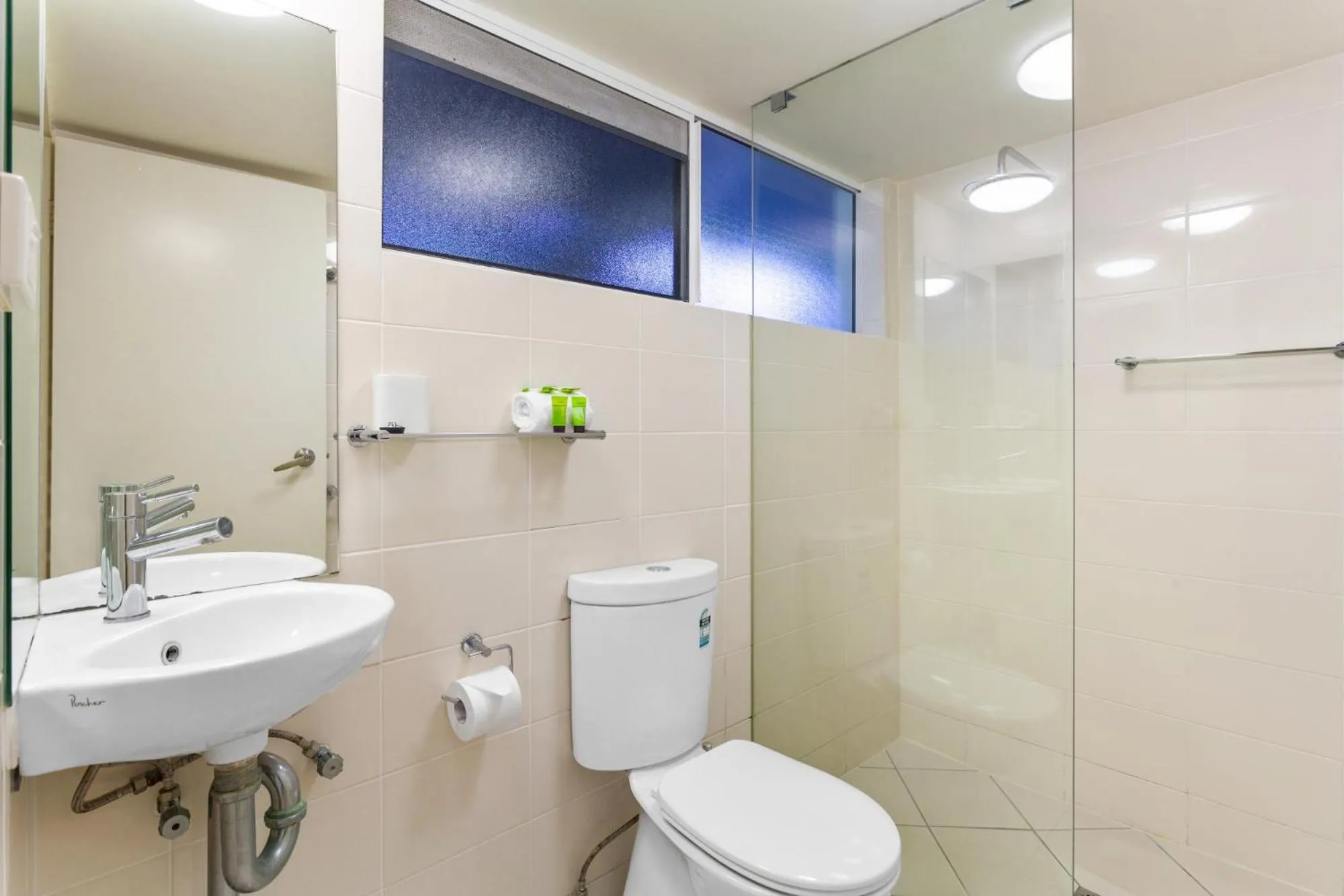 Bathroom in Caribbean Noosa