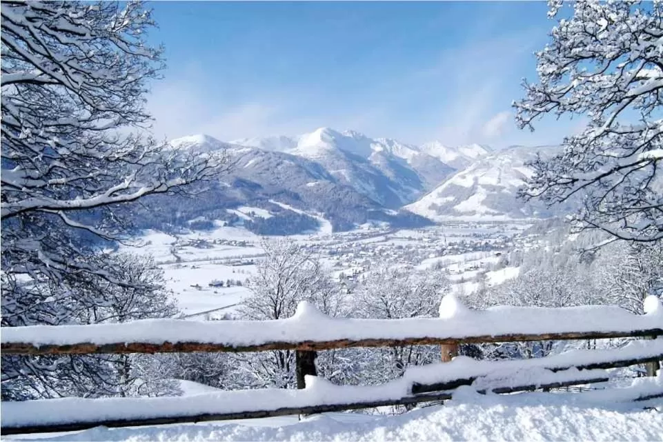 Skiing in Stoagas Waidblick
