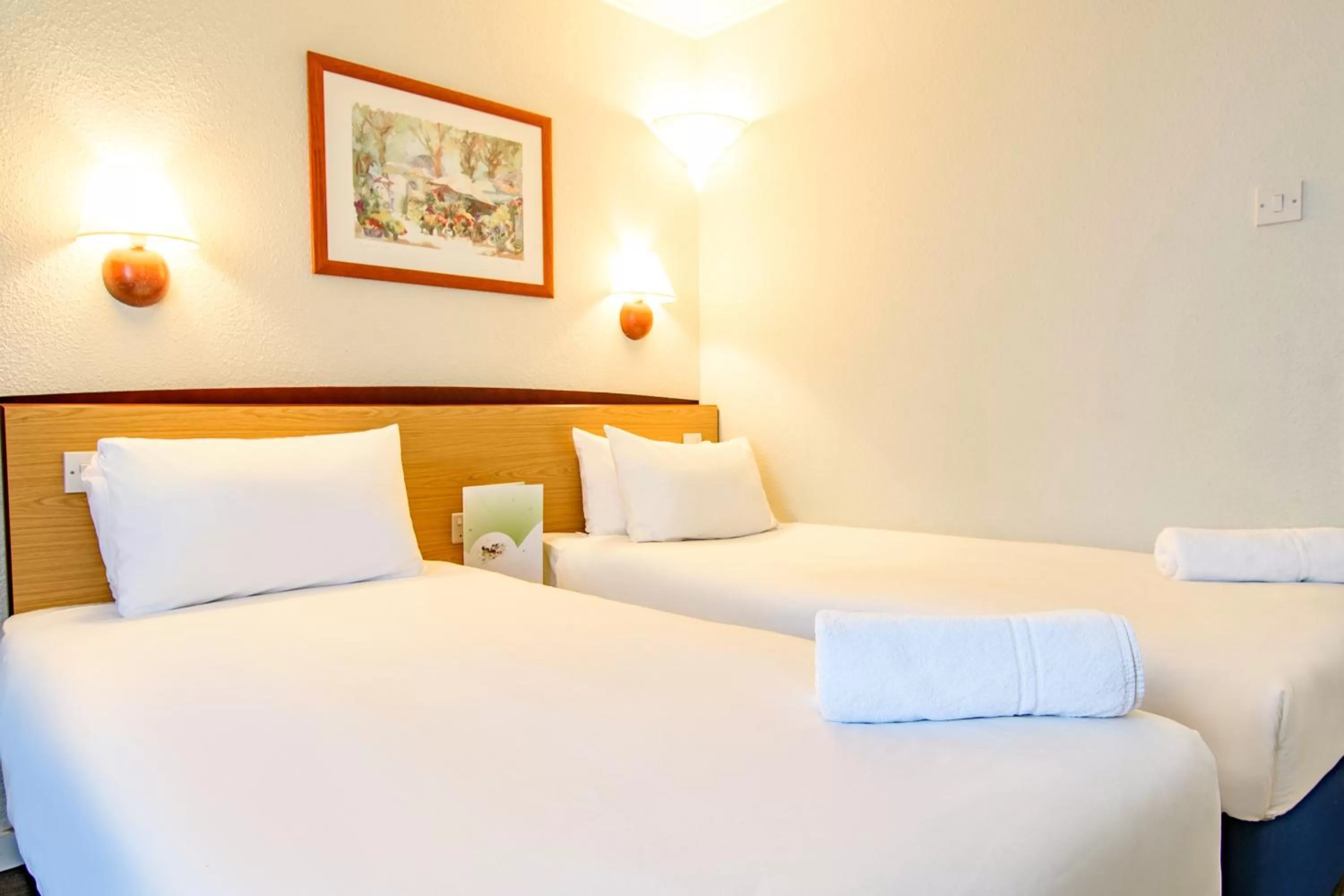 Bed in Campanile Manchester