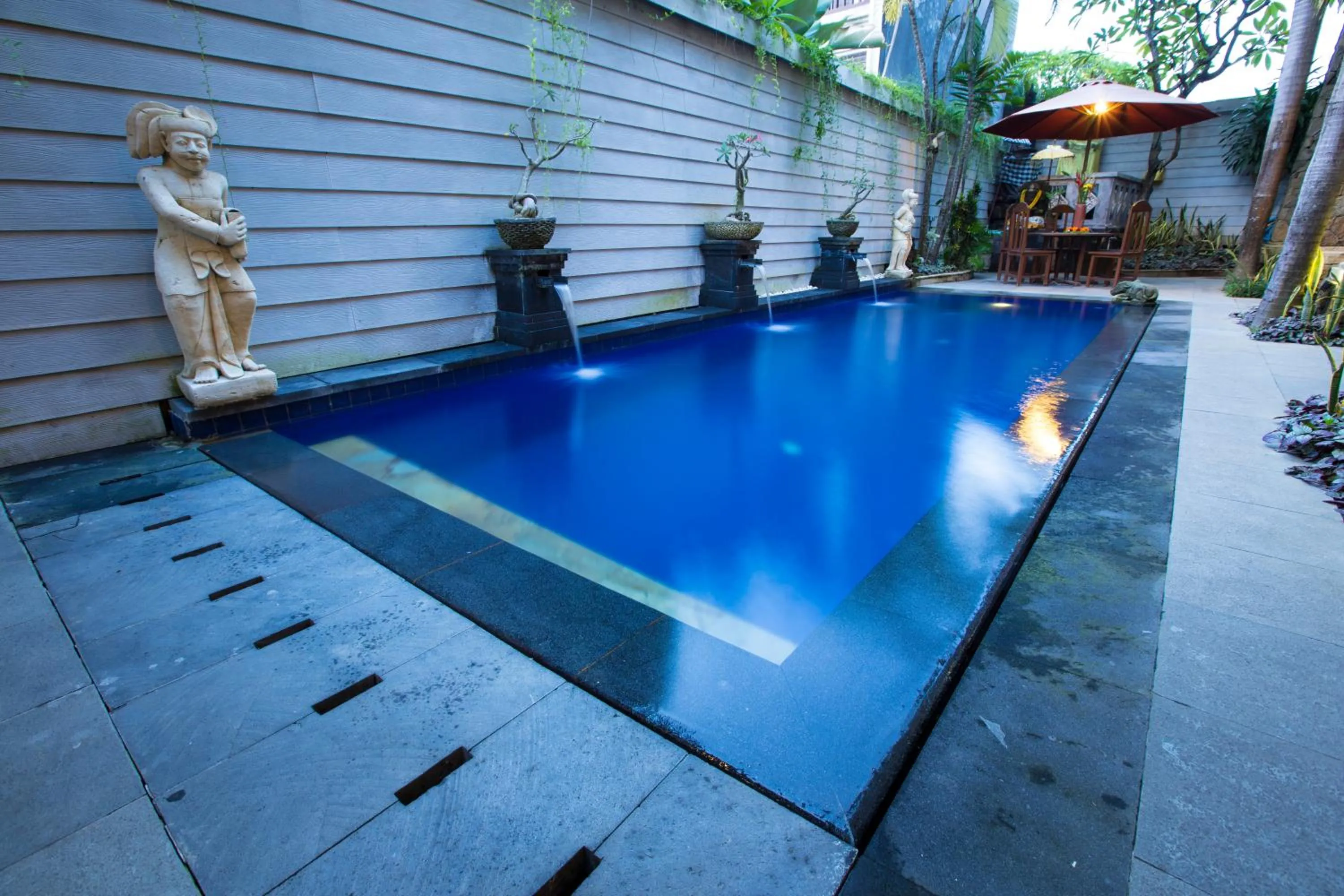 Swimming pool in Sindhu Mertha Sanur