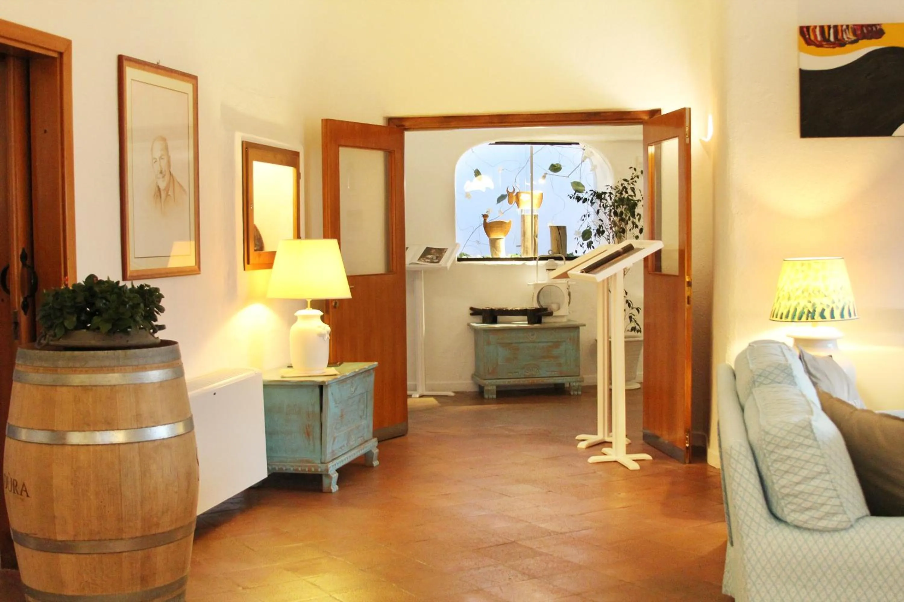 Lounge or bar in Hotel Luci di la Muntagna