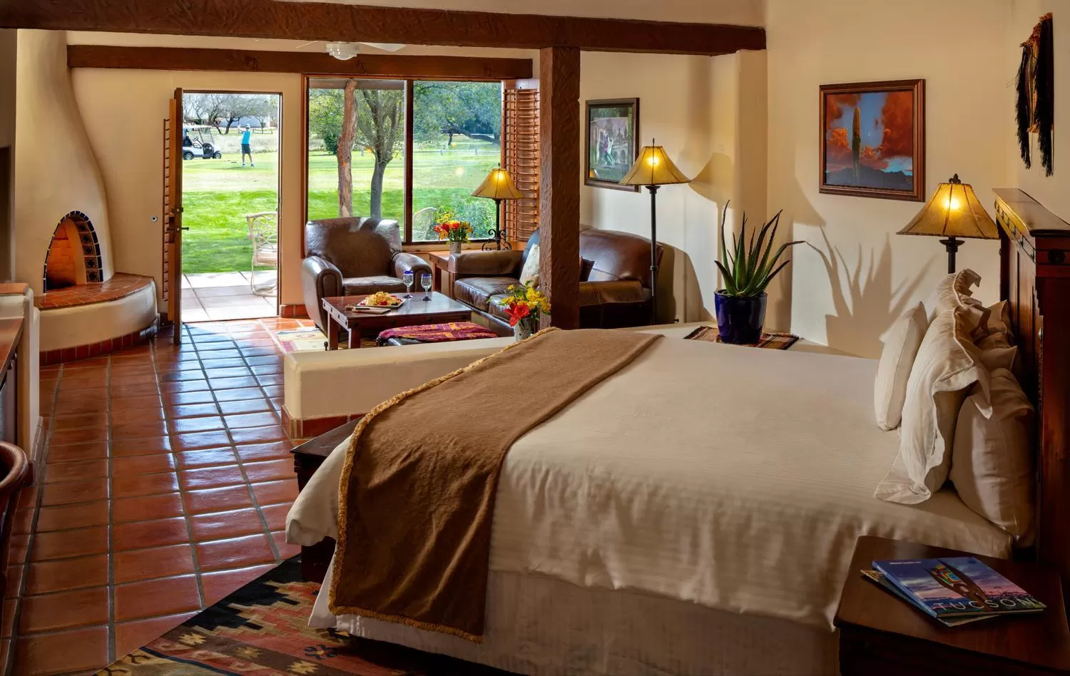 Bed in Tubac Golf Resort & Spa