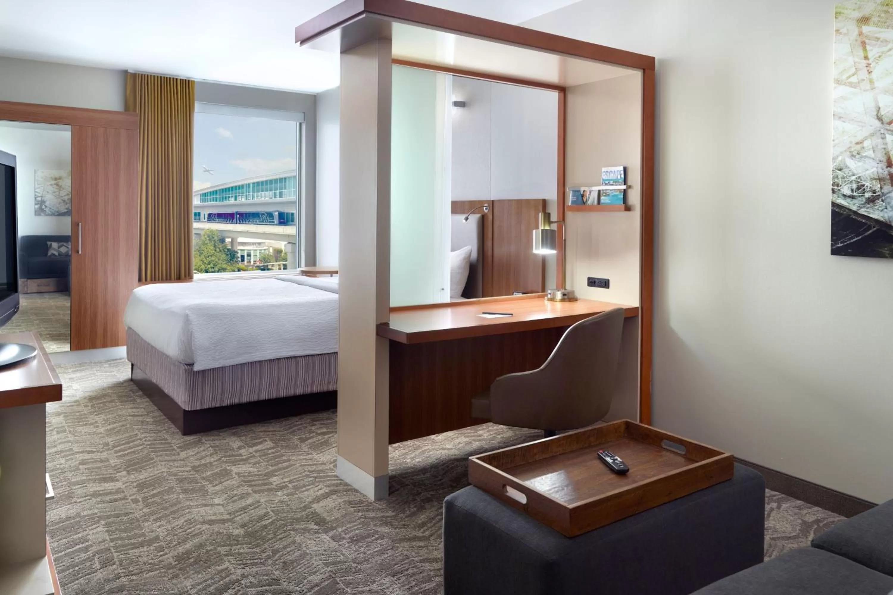 Photo of the whole room, Bed in SpringHill Suites by Marriott Atlanta Airport Gateway