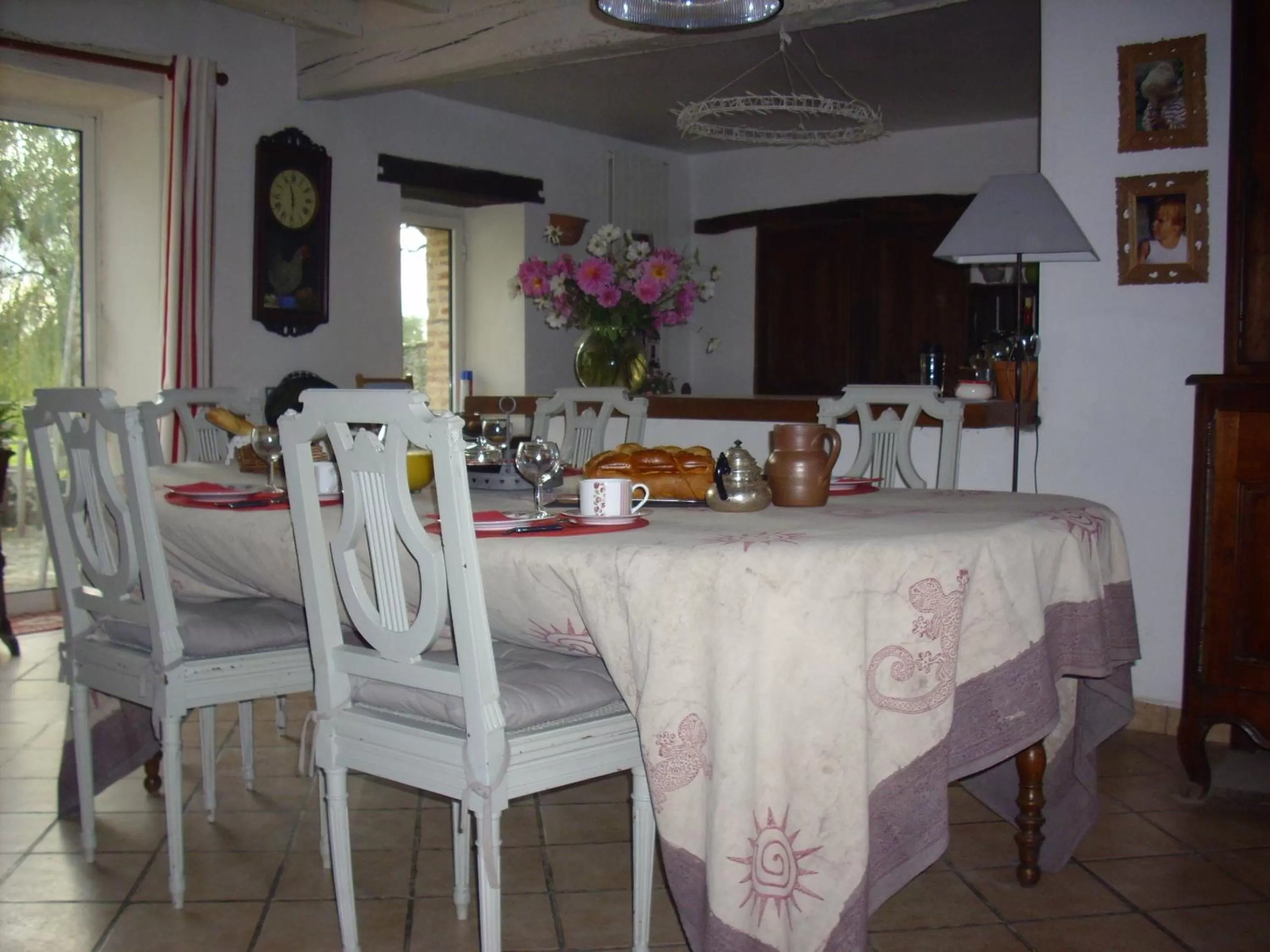 Dining area in Grand Mainguet