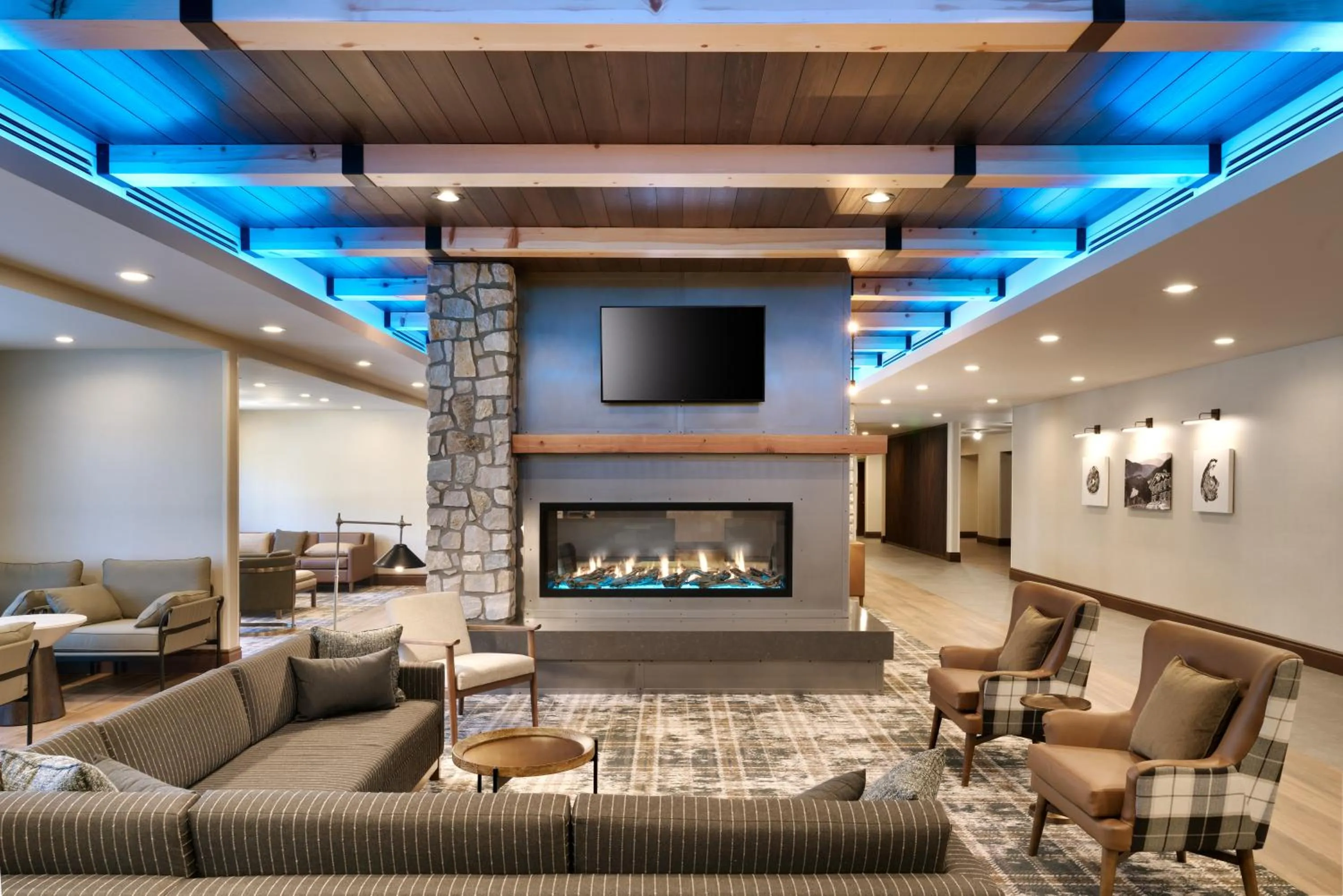 Lounge or bar in Residence Inn by Marriott Vail