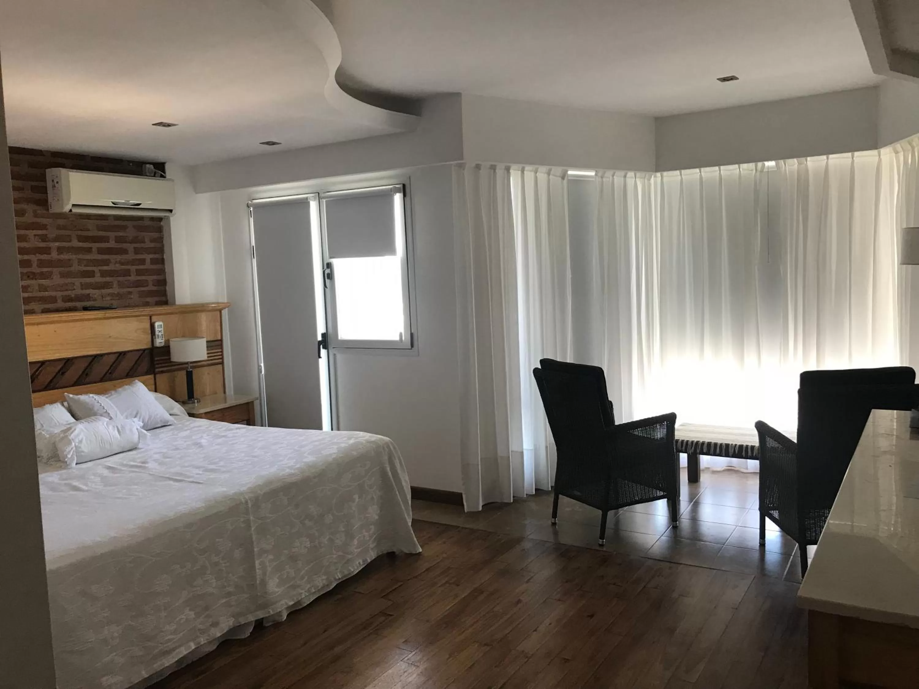 Costanera Mar Hotel & Suites