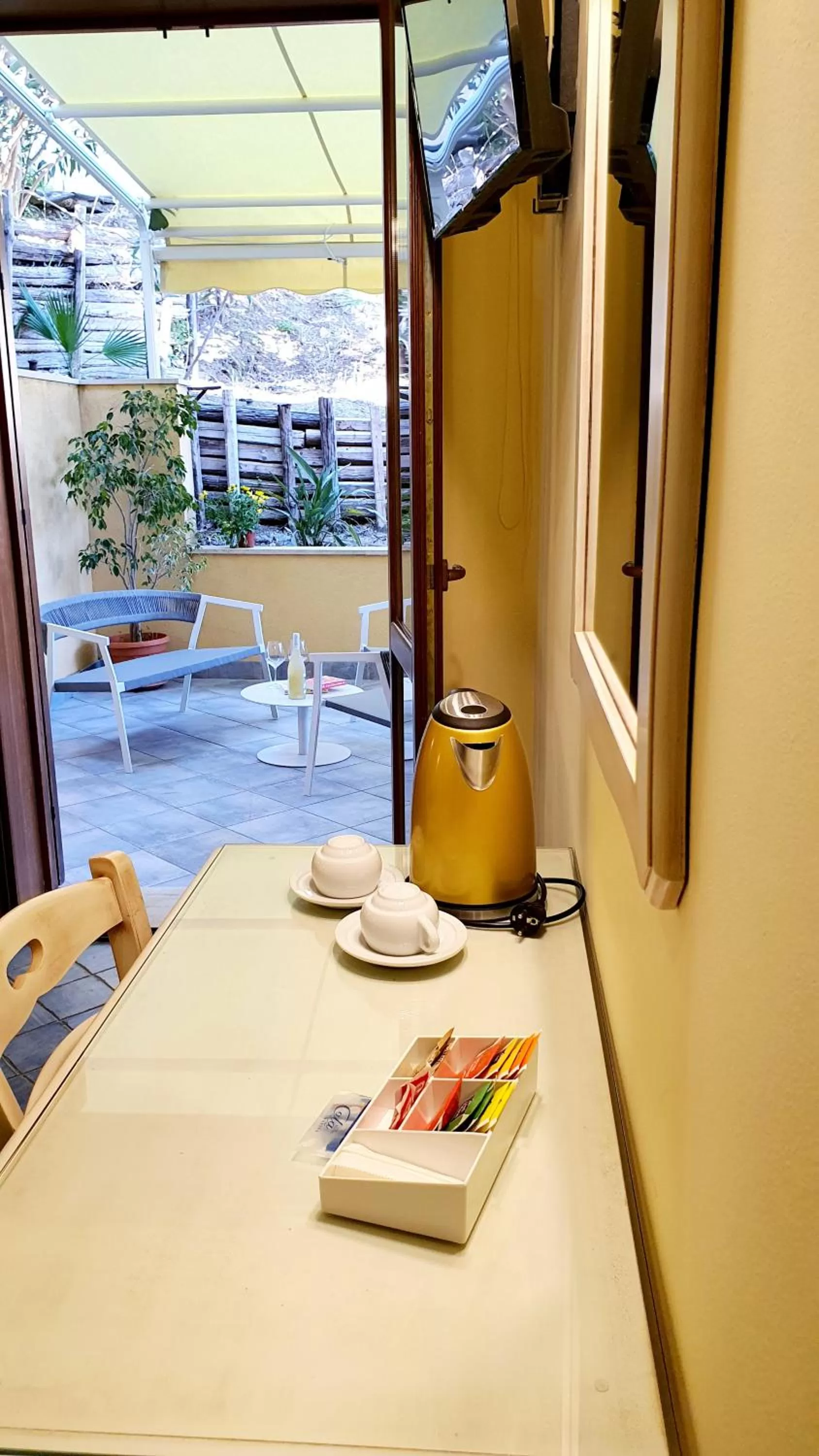 Bedroom in Hotel Cala Marina