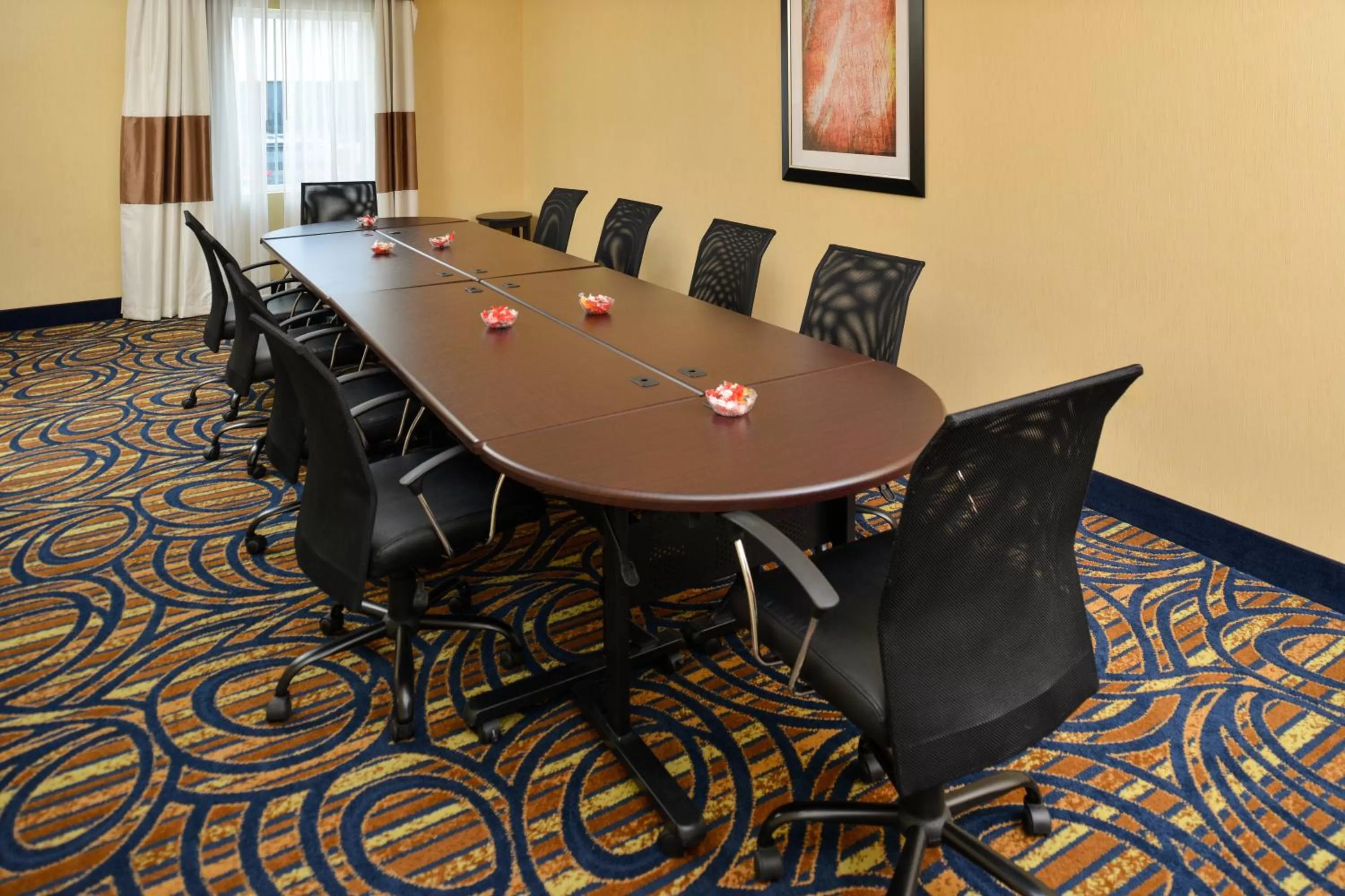 Meeting/conference room in Holiday Inn Express & Suites Peekskill-Lower Hudson Valley by IHG