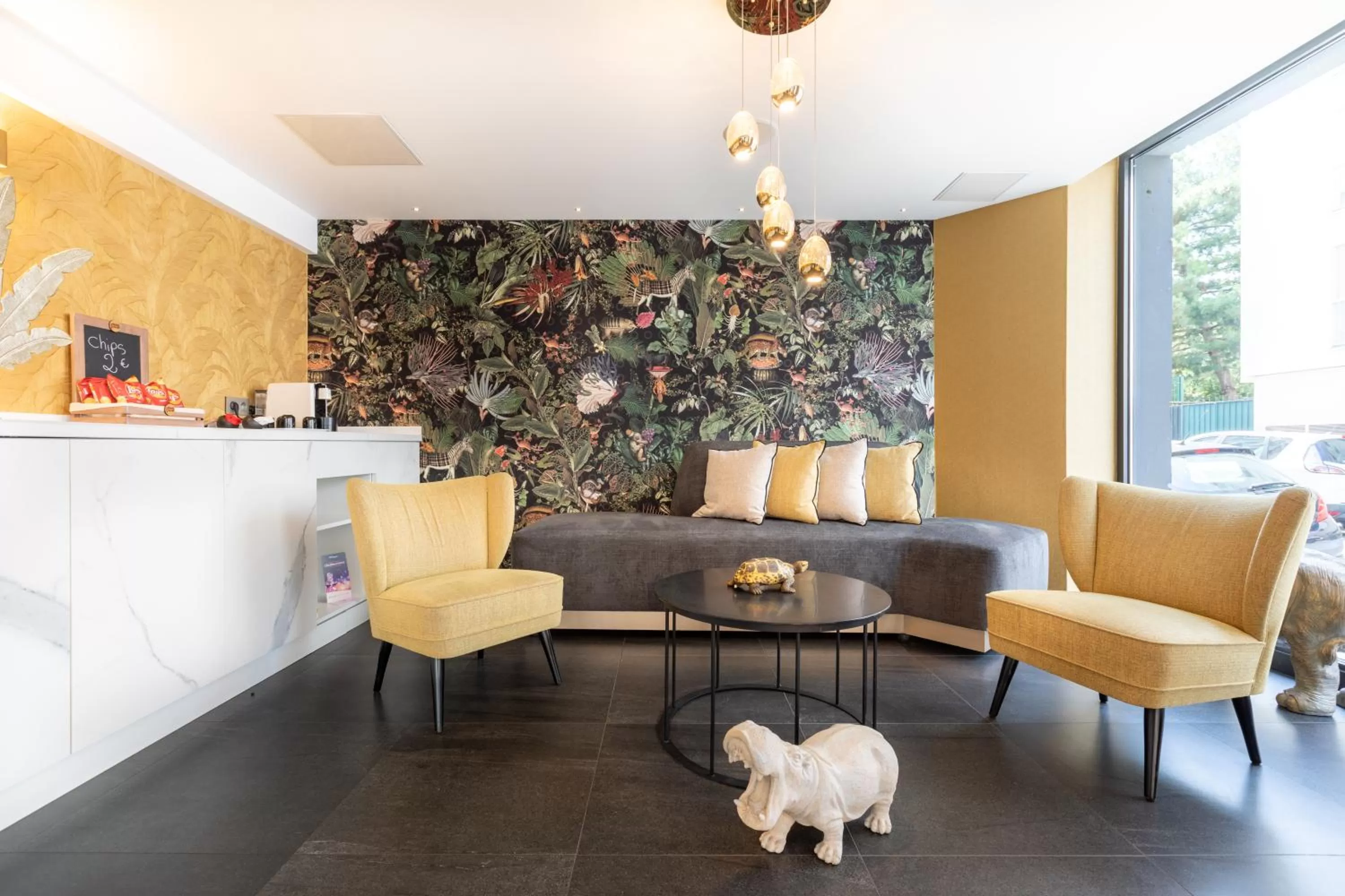 Living room in Prince Albert Lyon Bercy