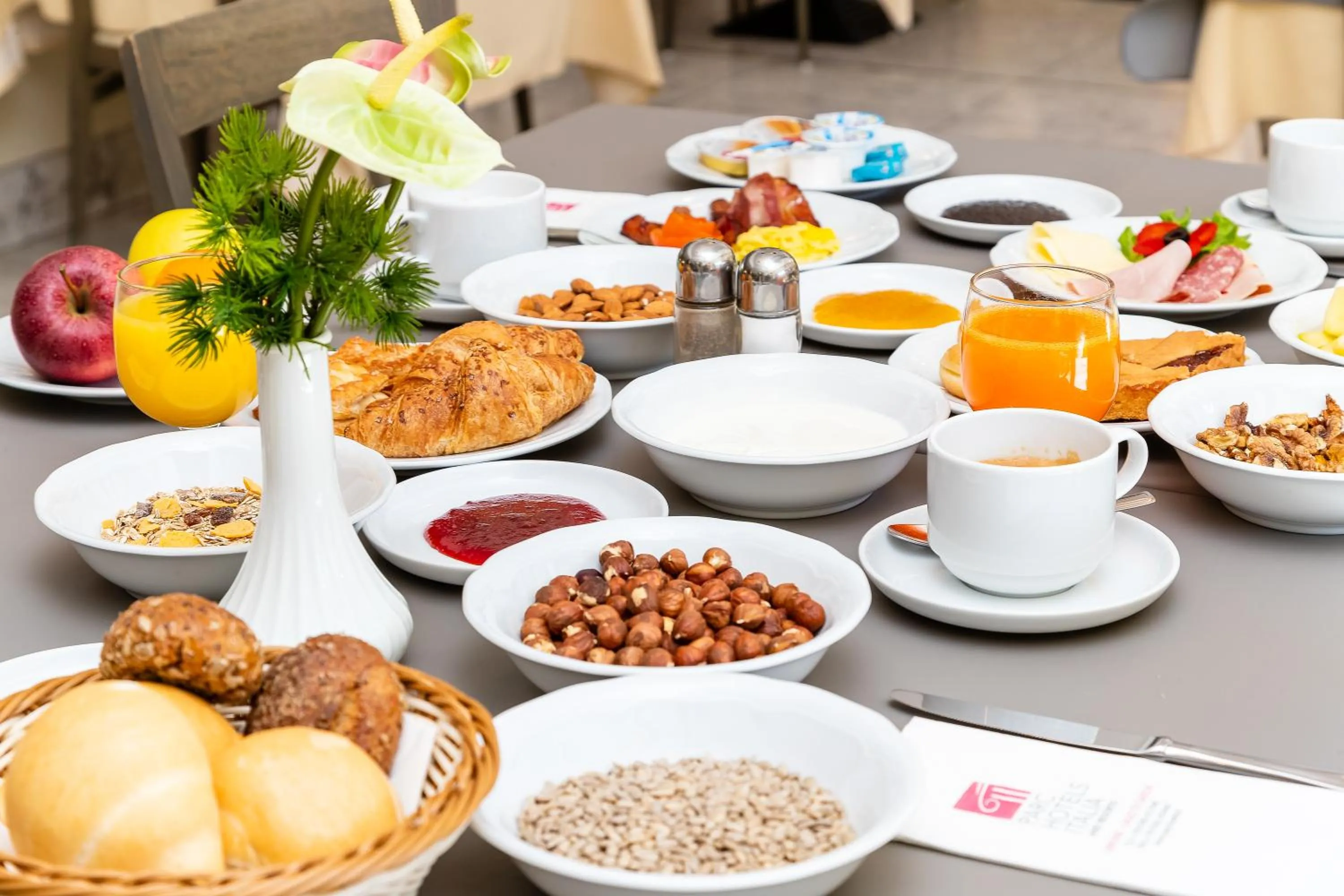 Restaurant/places to eat in Parc Hotel Gritti