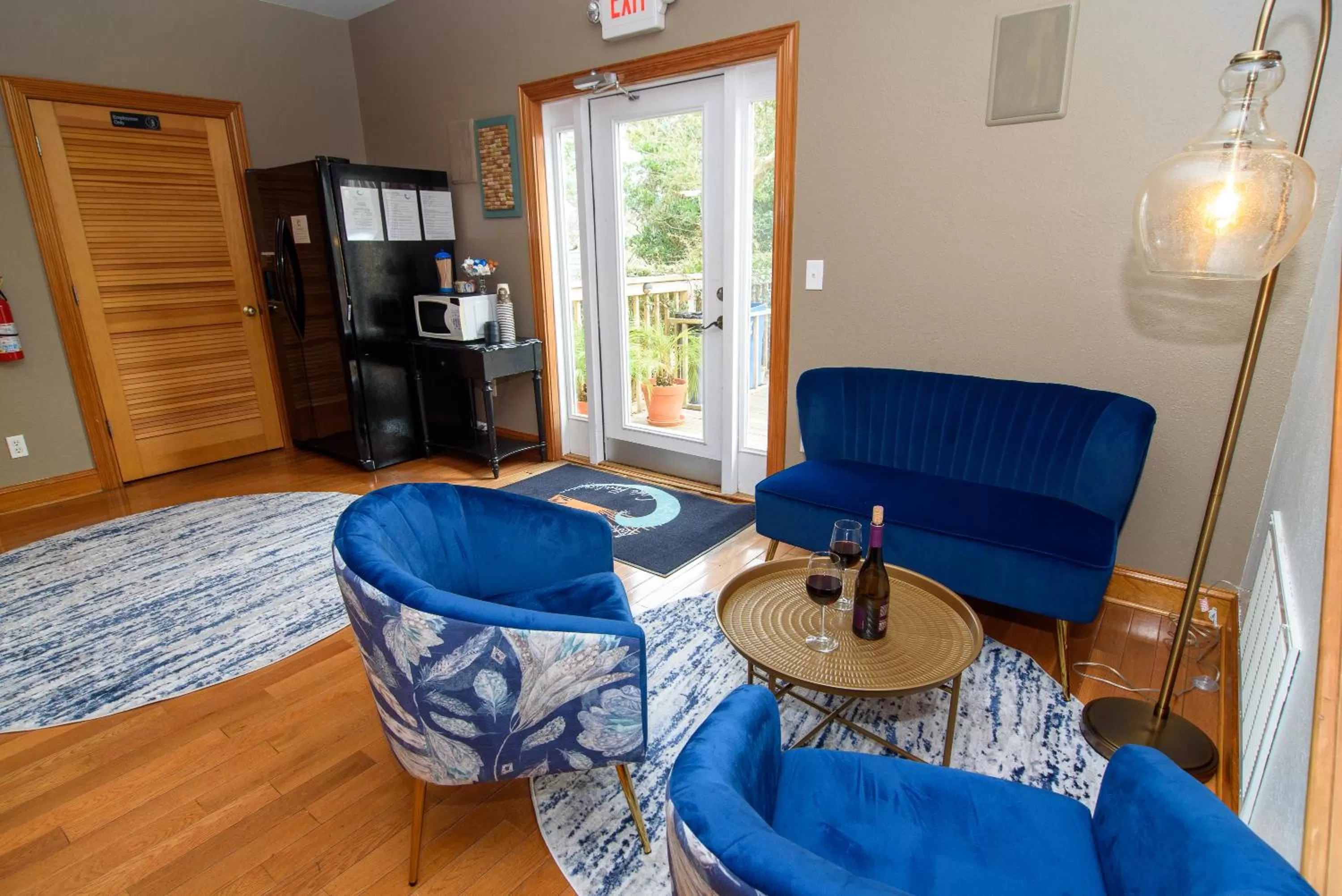 Seating area in The Inn on Pamlico Sound