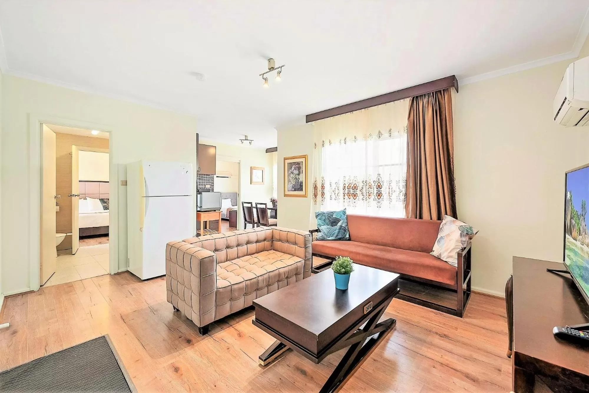 Lounge or bar in Eltham Gateway Hotel & Conference Centre