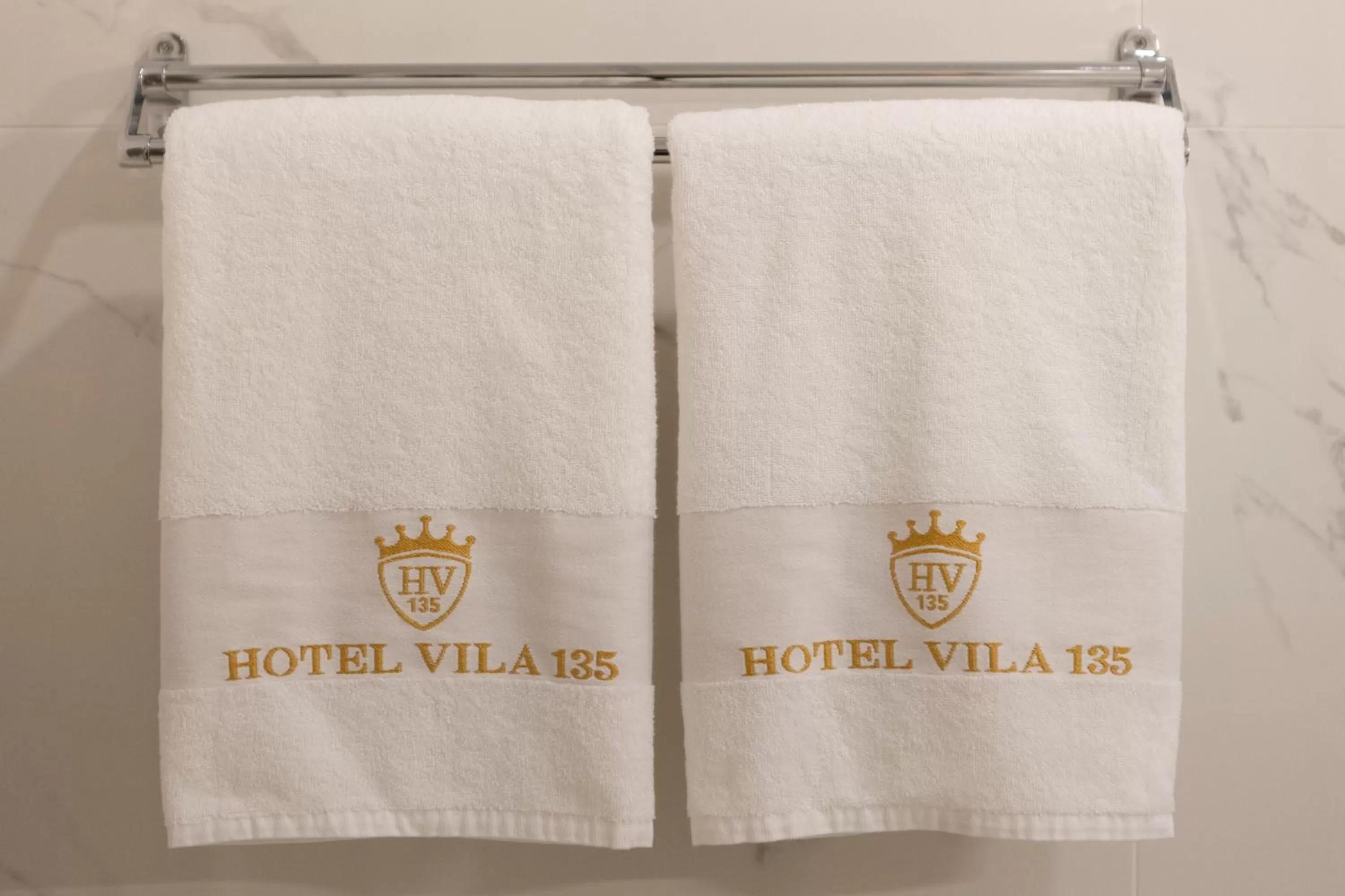 towels, Bathroom in Hotel Boutique Vila 135