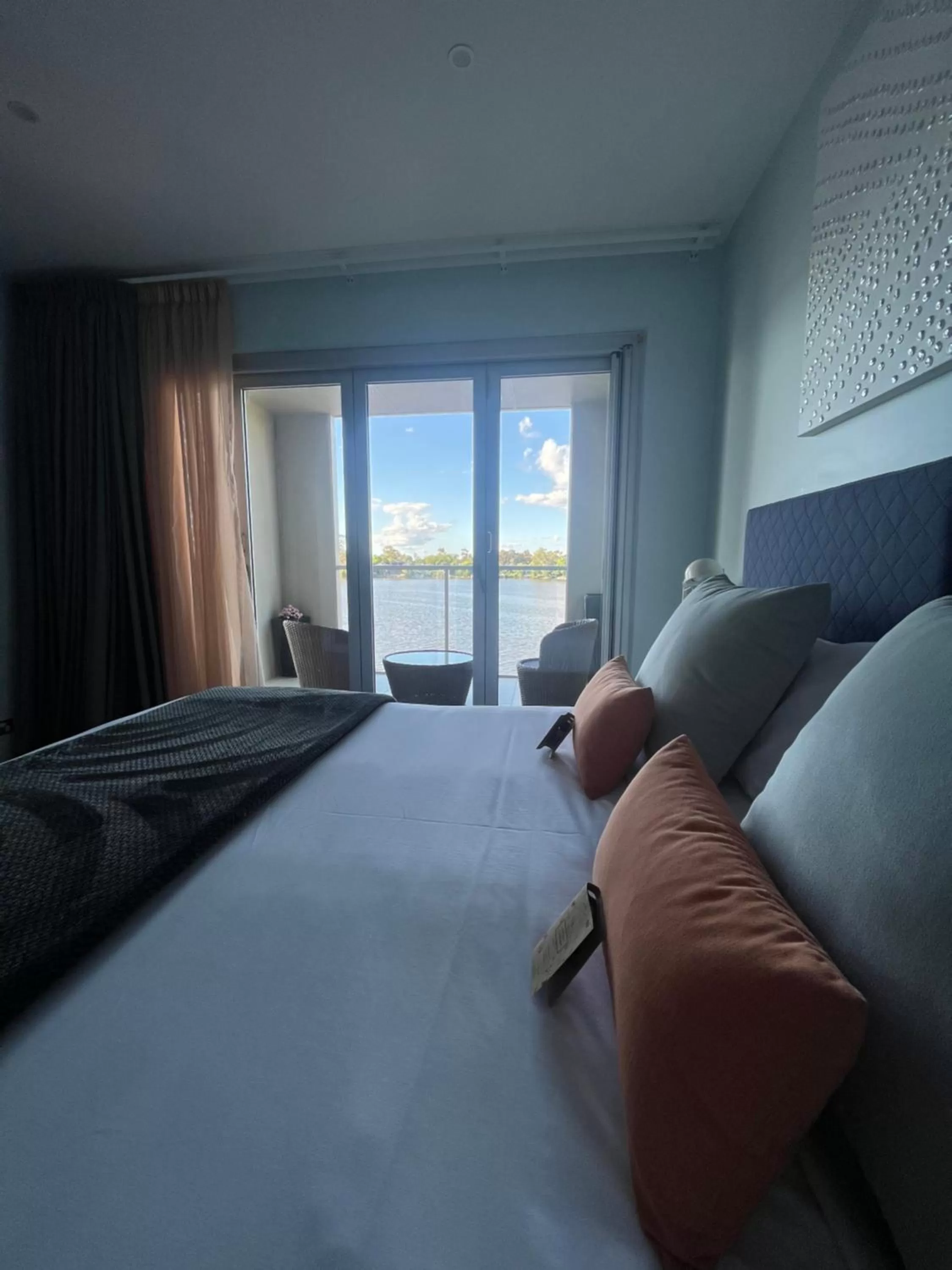 Seating Area in Nagambie Waterfront Motel