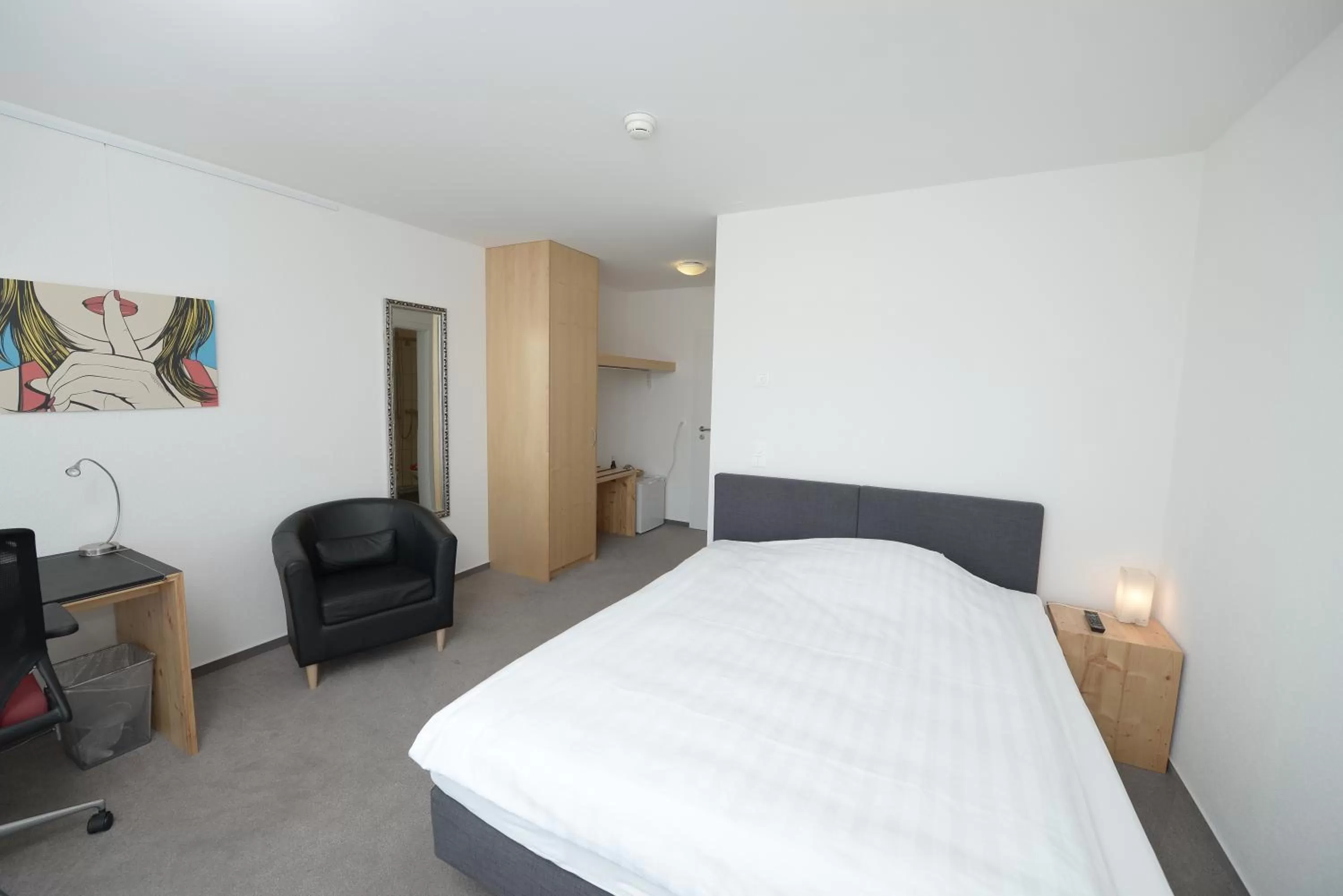 Photo of the whole room in Q.C.M. Campus