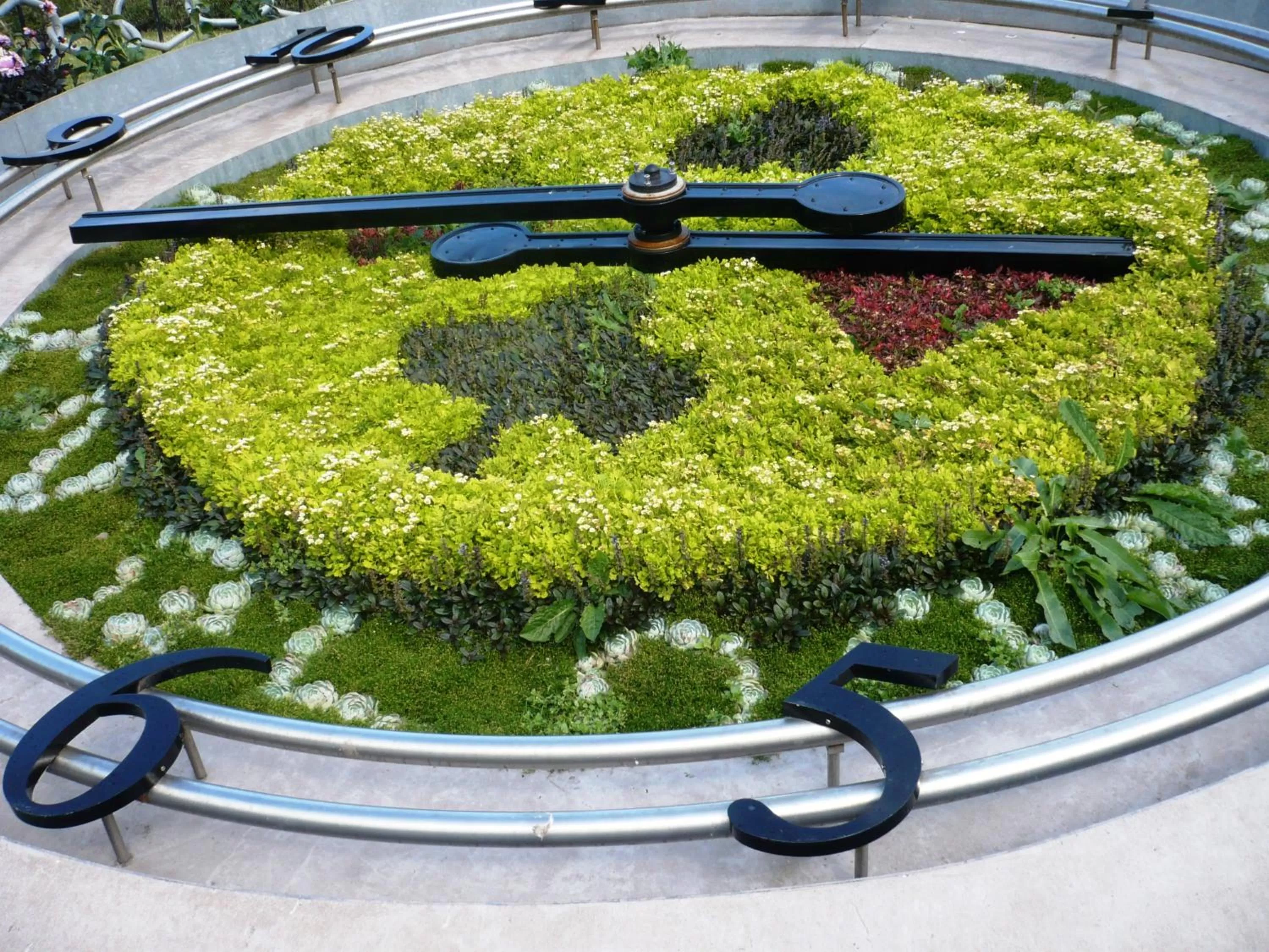 Nearby landmark in Milverton House