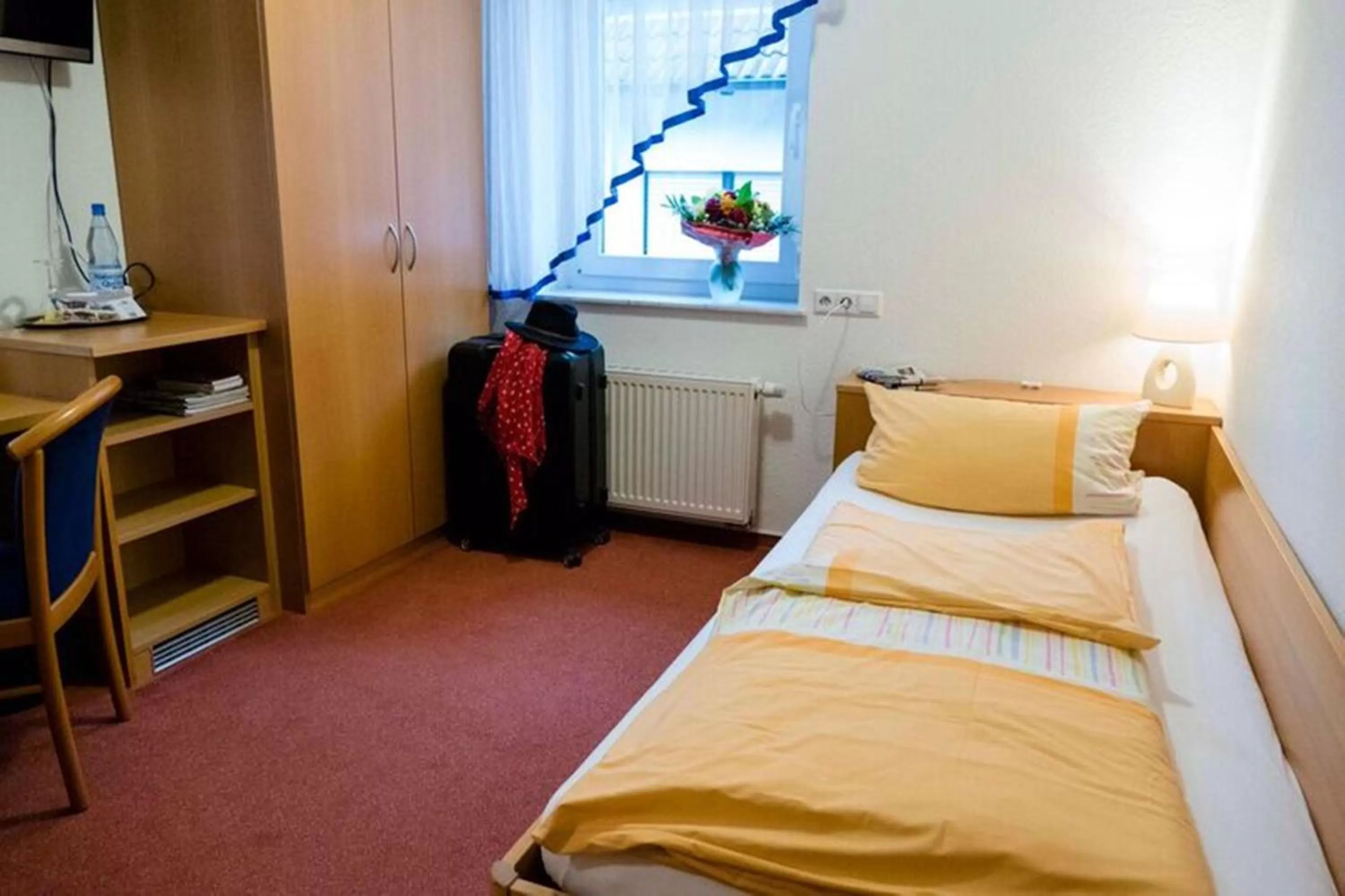 Photo of the whole room, Bed in Hotel Landgasthof Lell