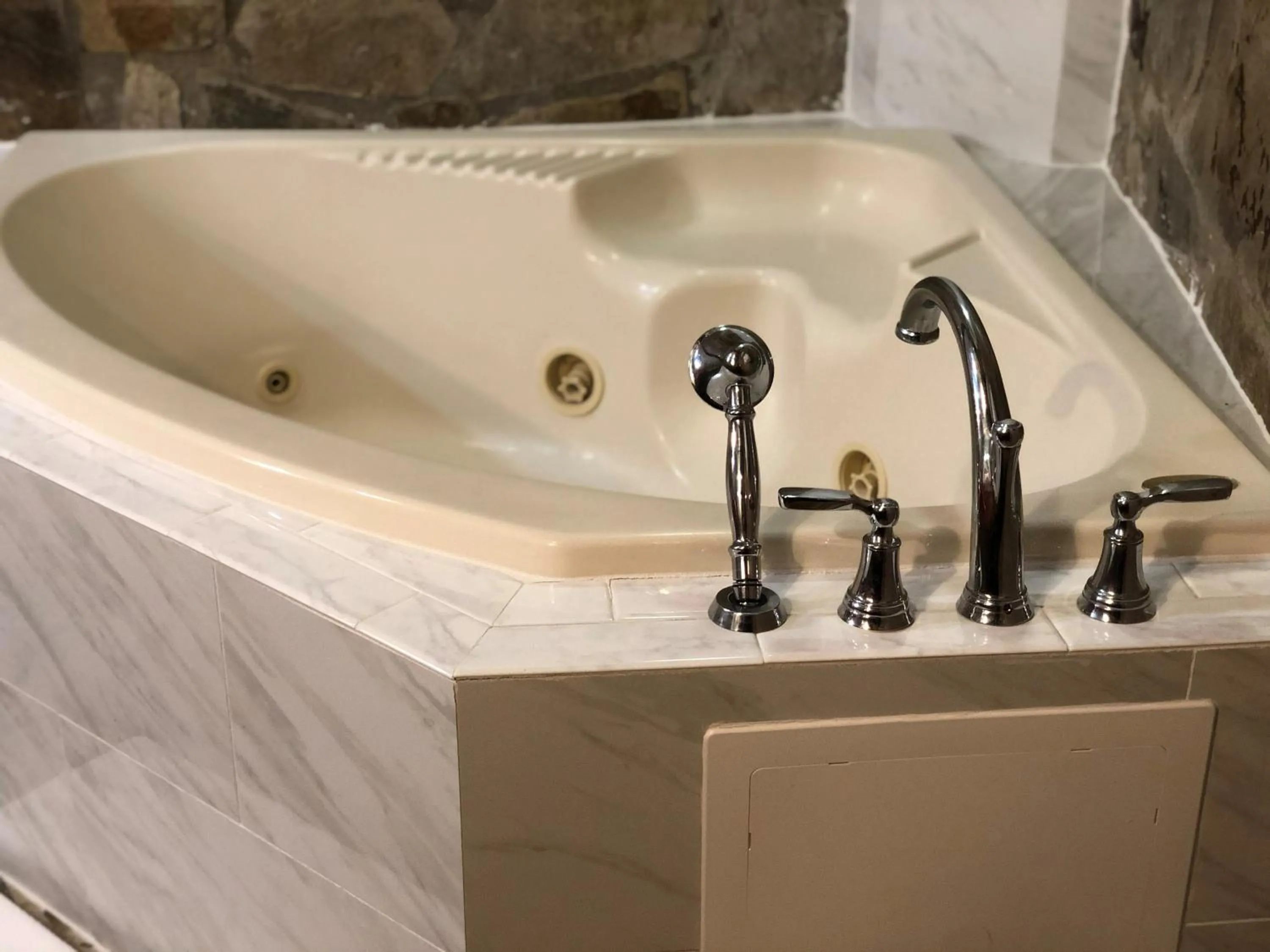 Bathroom in Wangshi China Palace