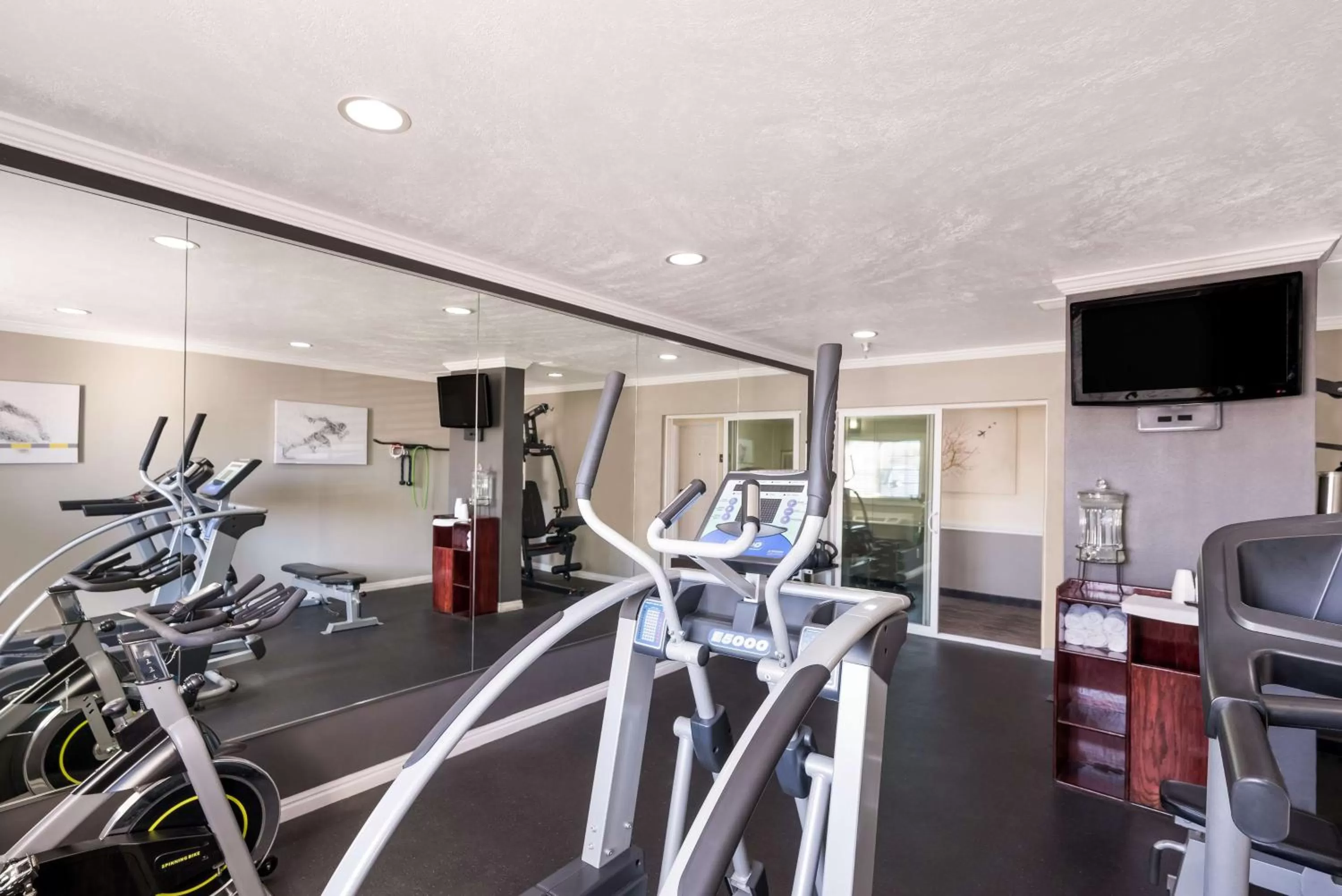Fitness centre/facilities in Best Western Mountain View Inn